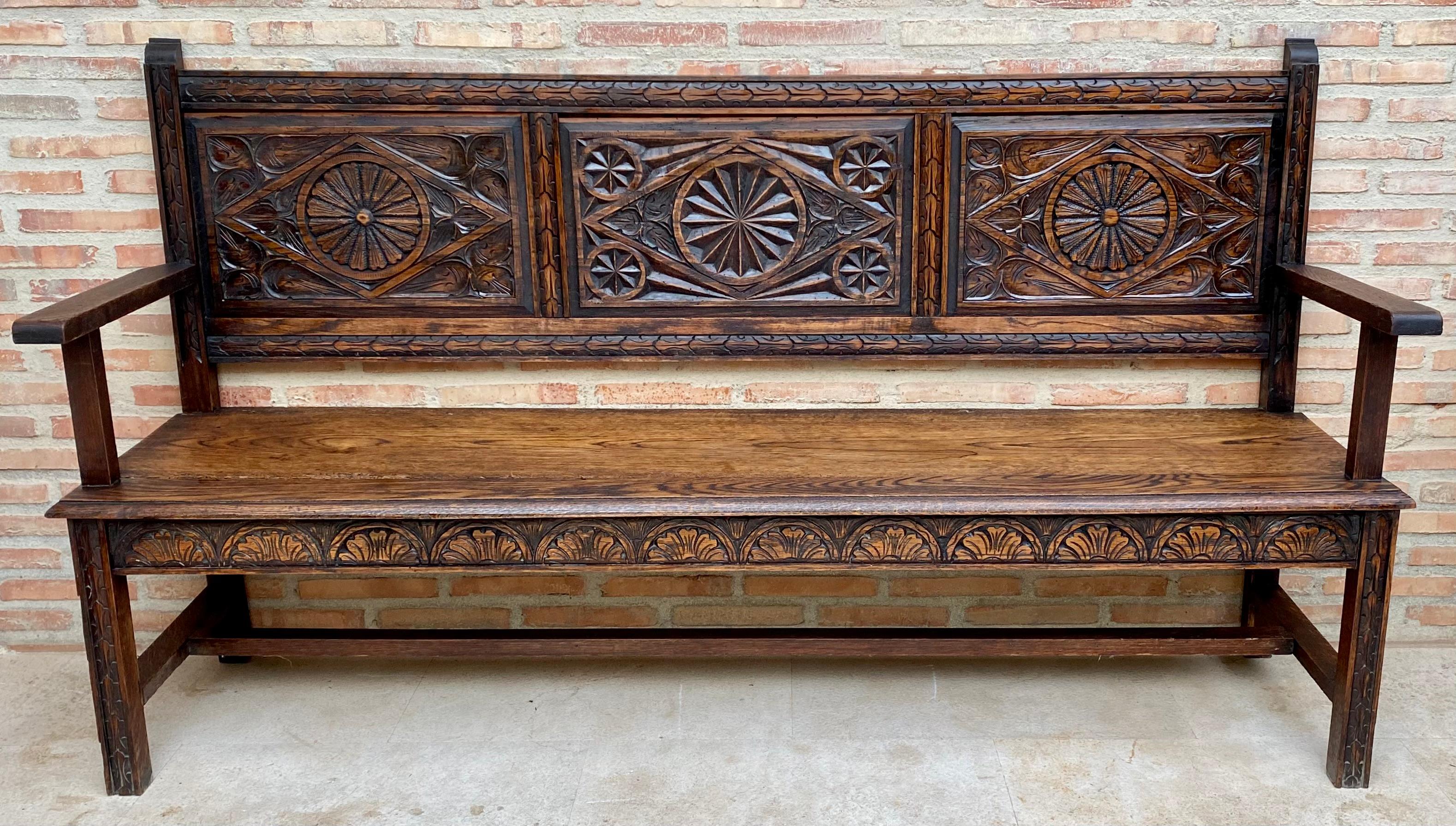 Early 20th Century French Carved Walnut Large Bench, 1920s For Sale 13