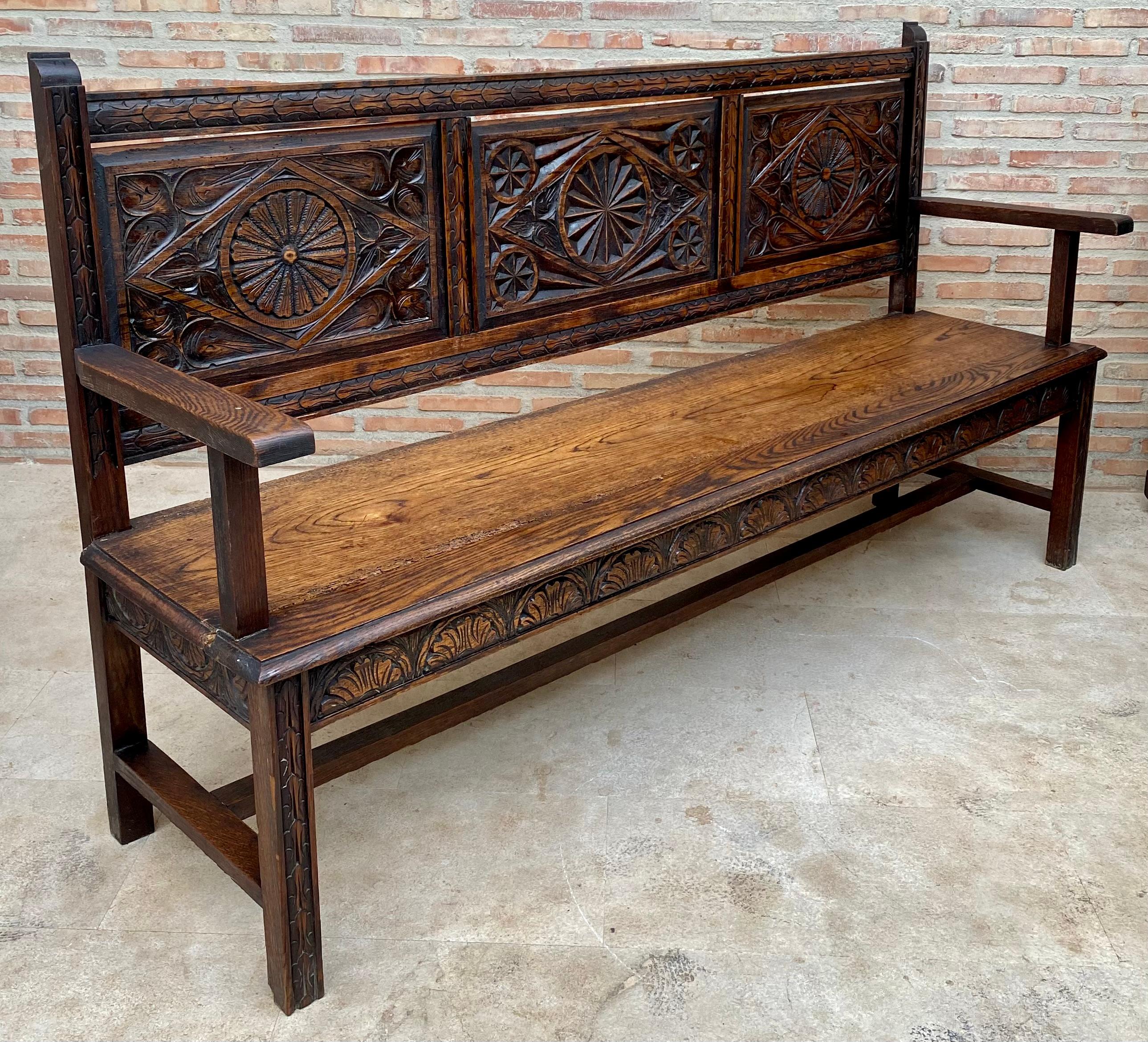 Baroque Early 20th Century French Carved Walnut Large Bench, 1920s For Sale