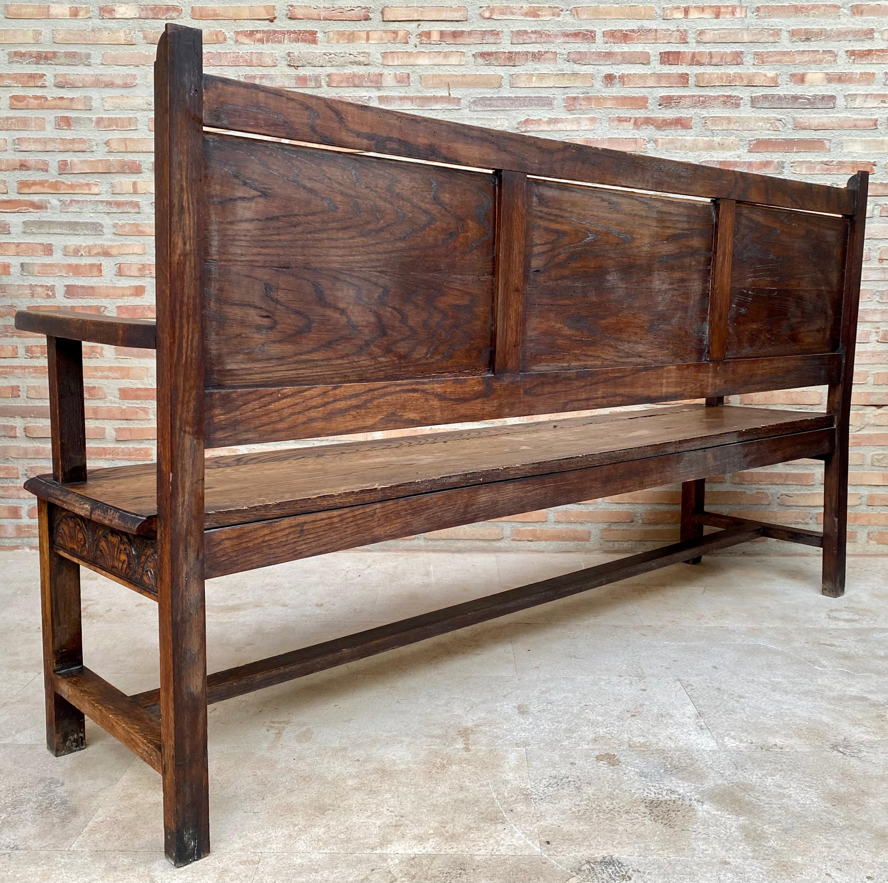 Early 20th Century French Carved Walnut Large Bench, 1920s For Sale 3