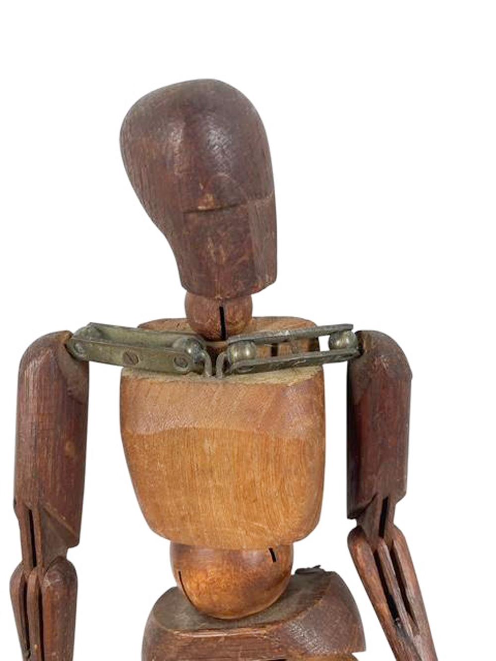 Early 20th Century French Carved Wood Articulated Artist's Mannequin, Lay Figure For Sale 6