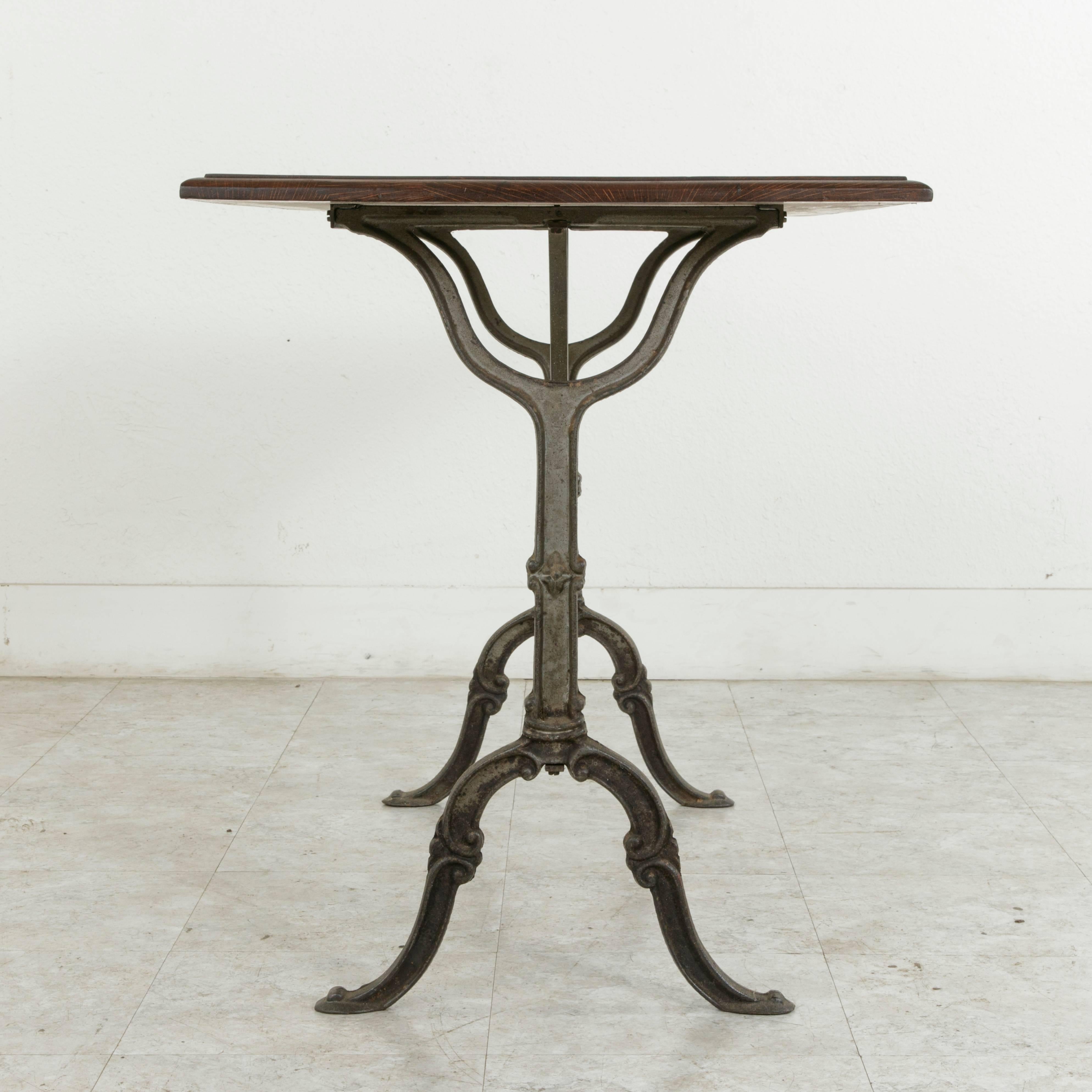 Early 20th Century French Cast Iron Bistro Table or Cafe Table with Oak Top 1