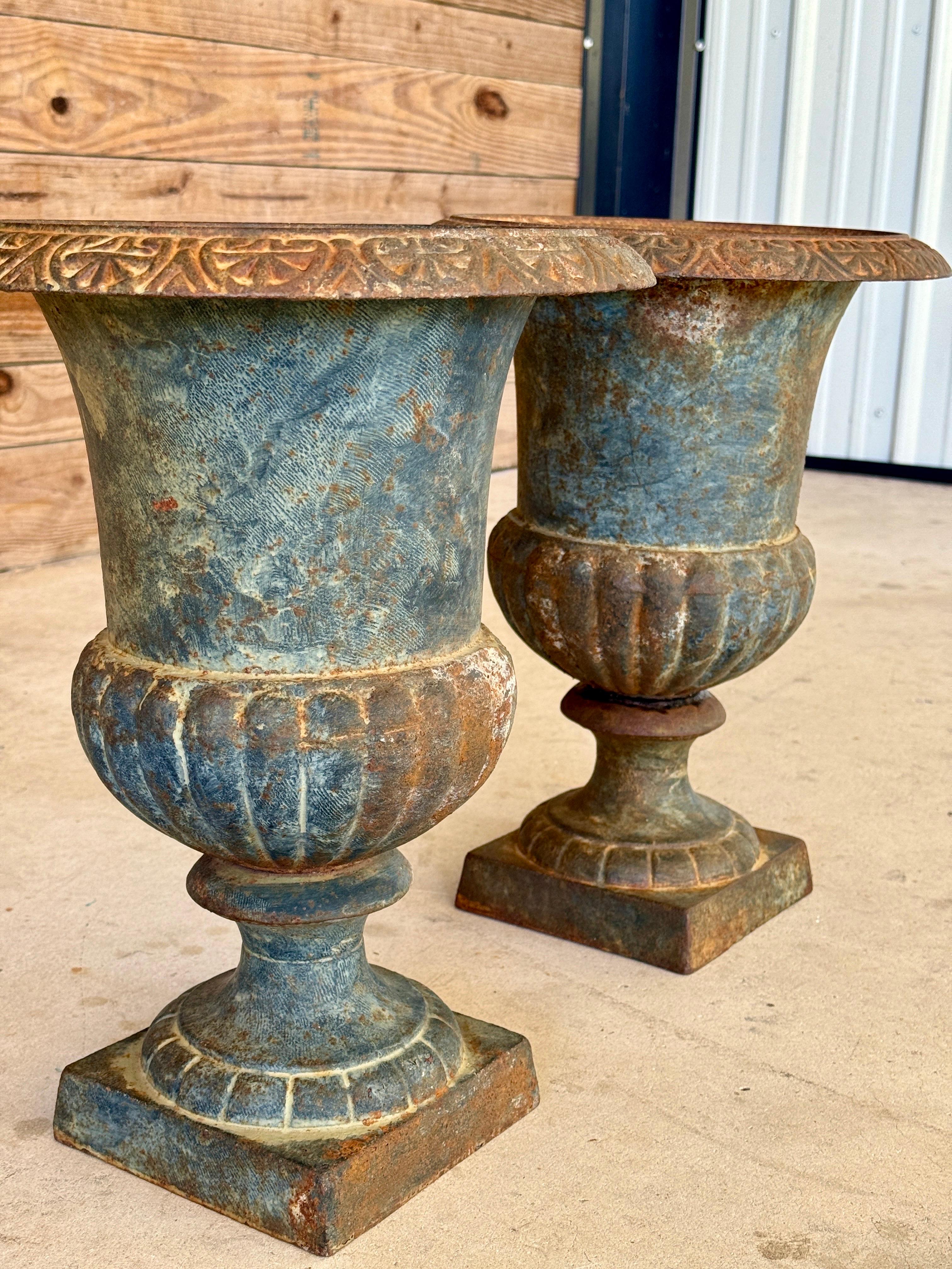 Ferro Fioriere medicee in ghisa dei primi del Novecento - Coppia in vendita