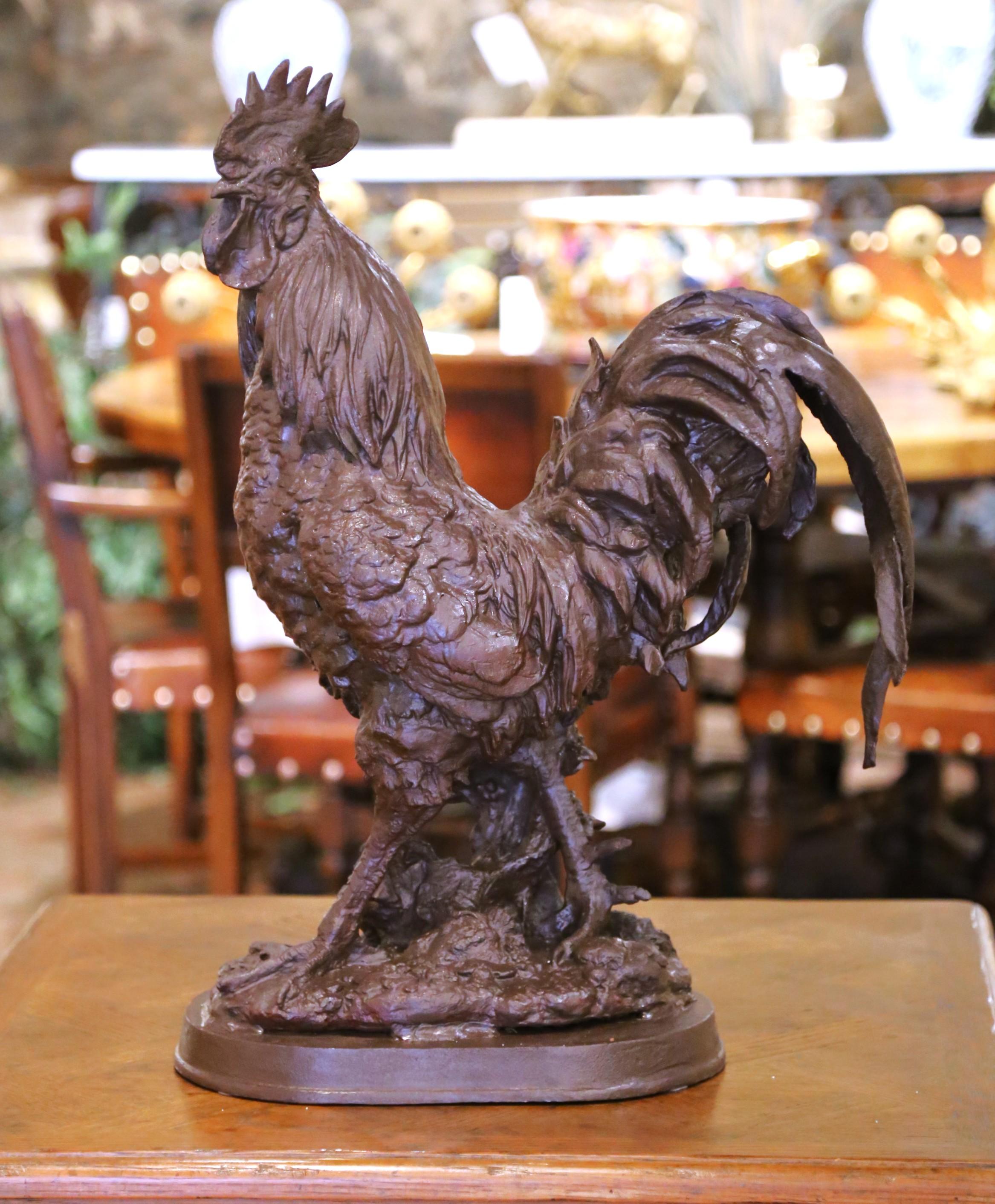 Country Scultura di gallo francese in ferro fuso dei primi del Novecento su base ovale in vendita