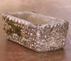 Jardinière en pierre moulée incrustée de coquillages, début du 20e siècle, France