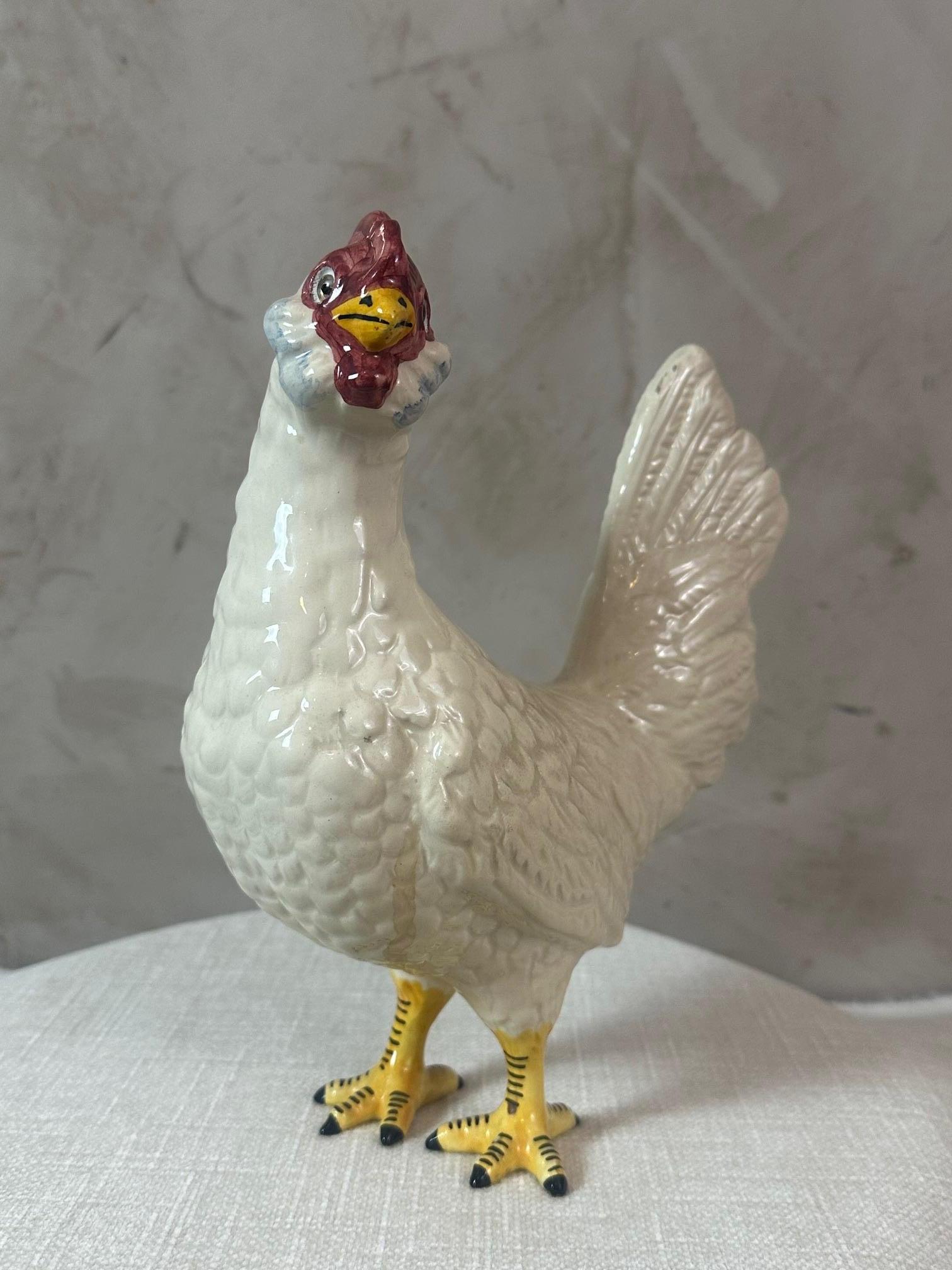 Early 20th century French Ceramic Chicken, 1920s In Good Condition For Sale In LEGNY, FR