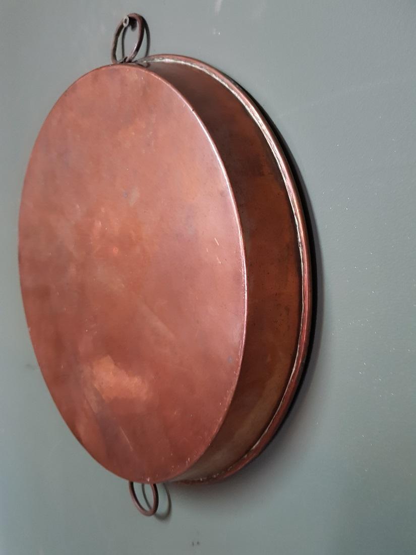 Early 20th Century French Copper Oven Dish Very Decorative for the Kitchen For Sale 2