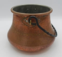 Early 20th Century French Copper Pot with Iron Swing Handle