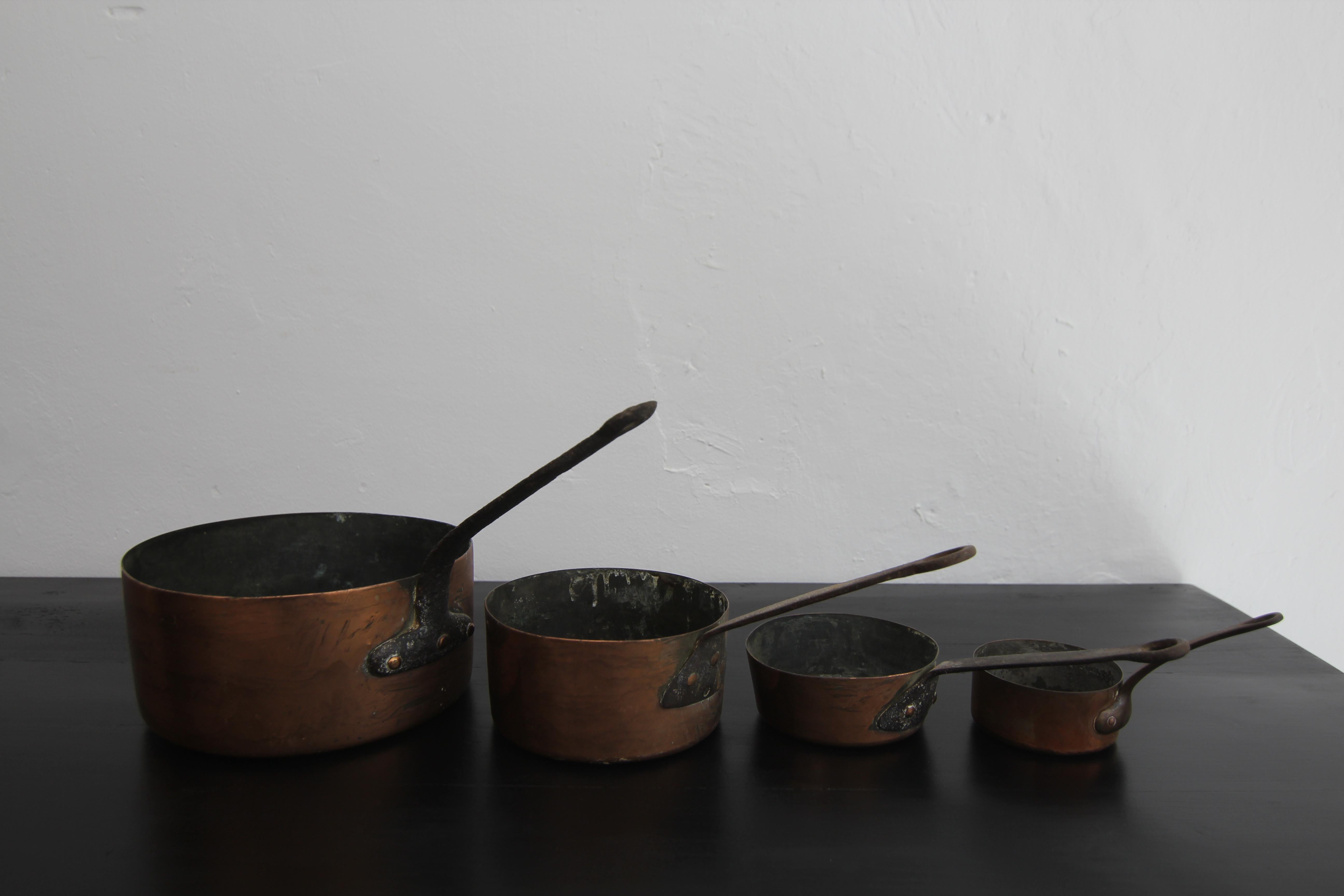 Pots en cuivre français du début du 20e siècle, ensemble de 4 en vente 4