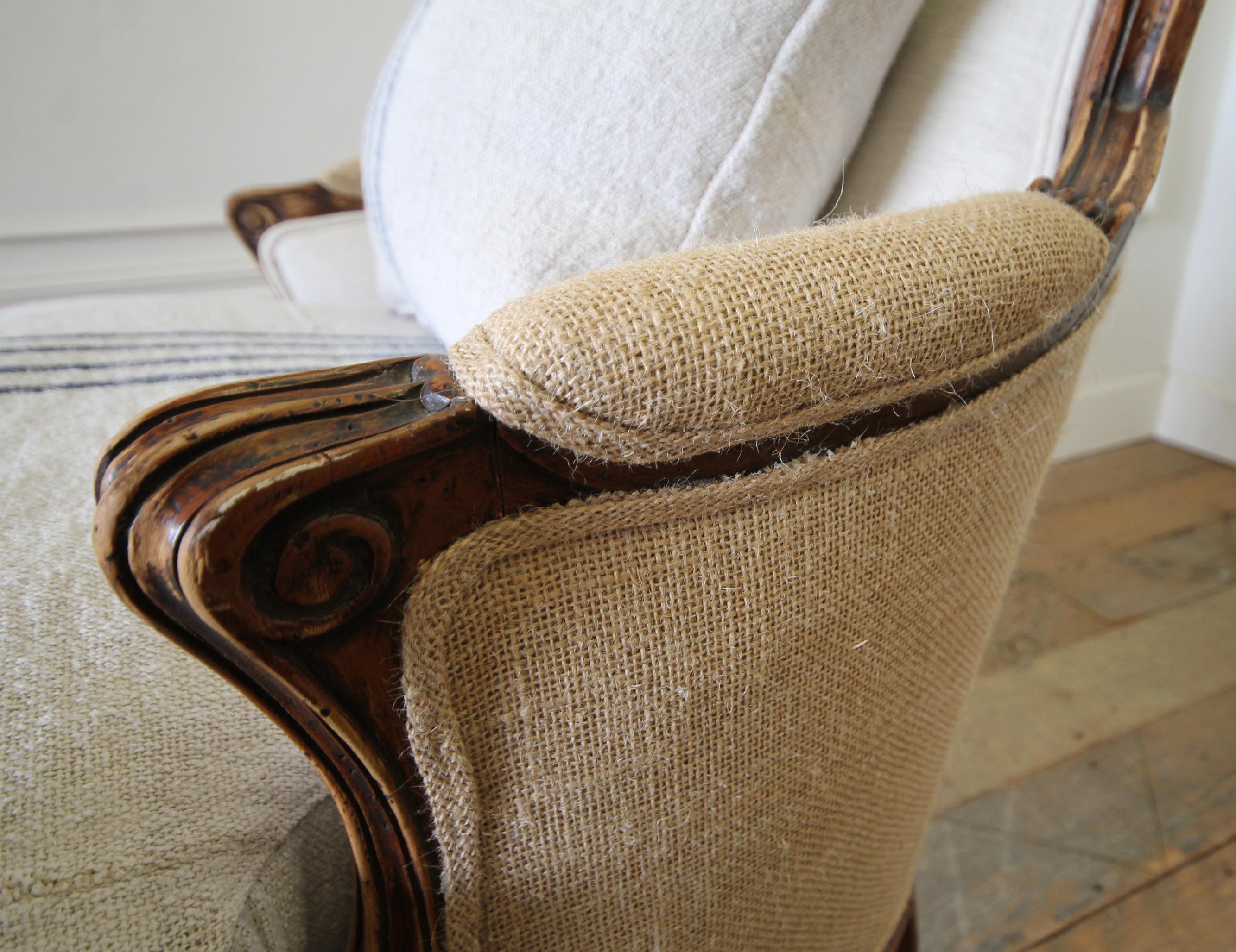 Early 20th Century French Country Bergere Chair with Linen Grainsack Upholstery 10