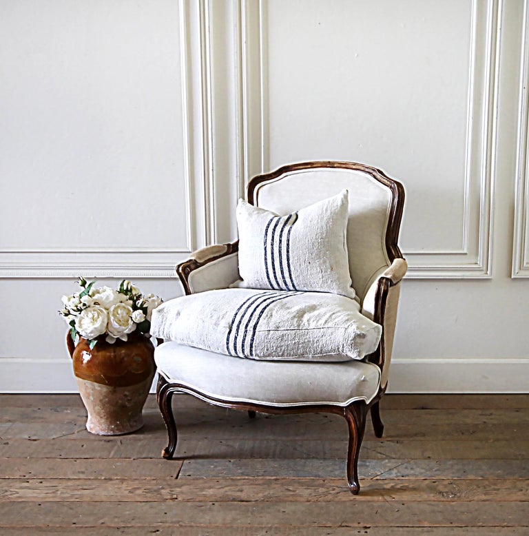 Early 20th Century French Country Bergere Chair with Linen Grainsack