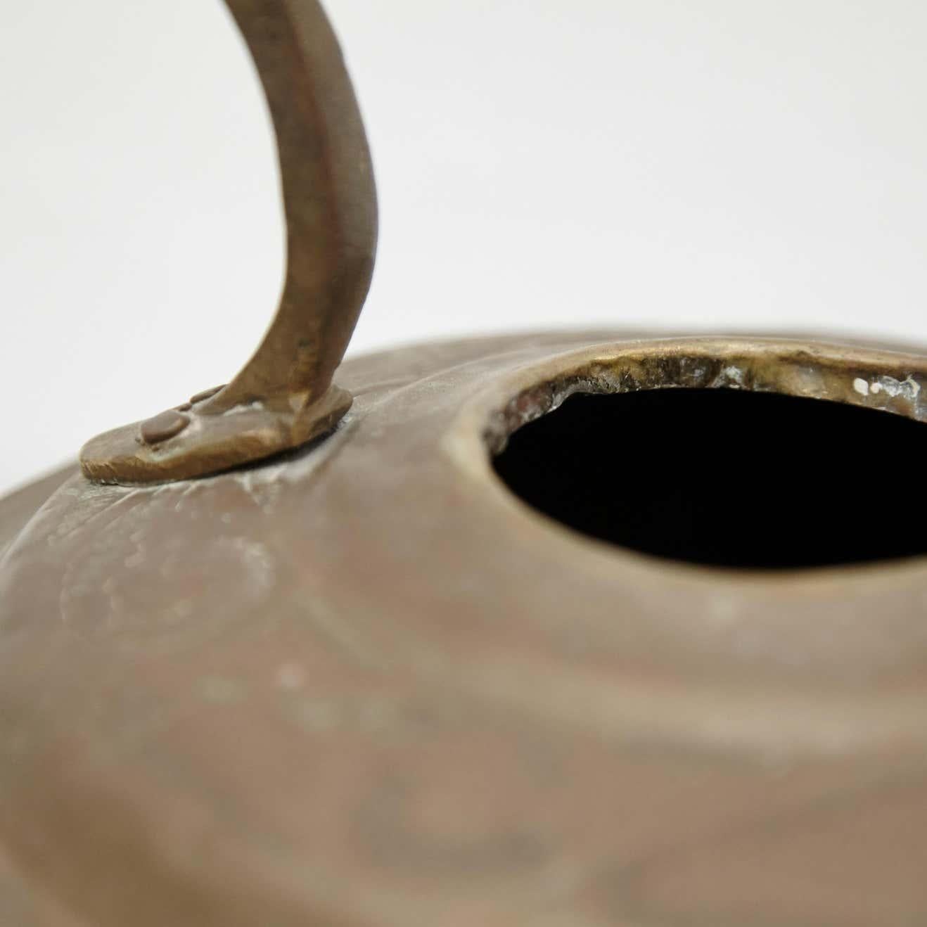 Early 20th Century French Country Brass Teapot For Sale 8