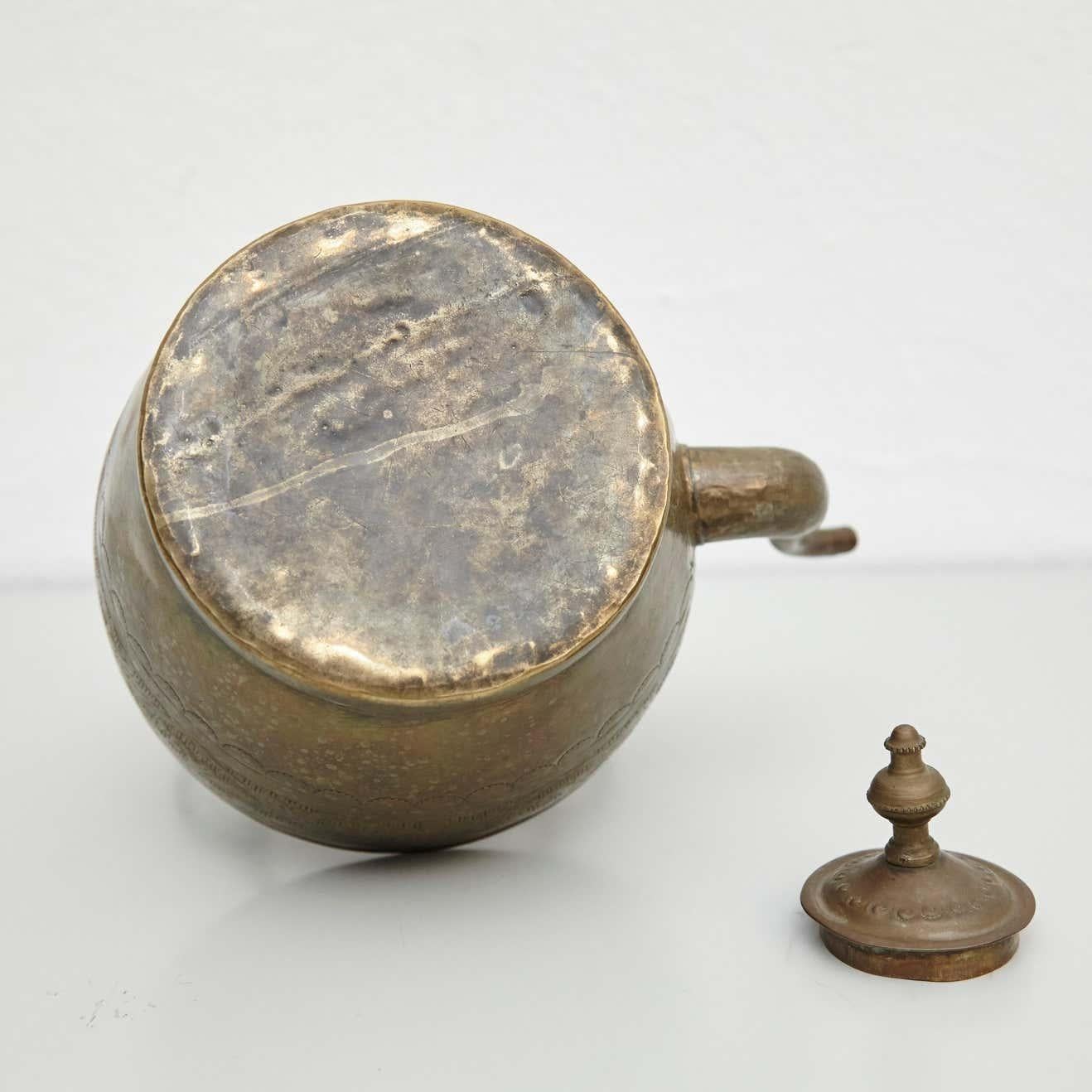 Early 20th Century French Country Brass Teapot For Sale 10