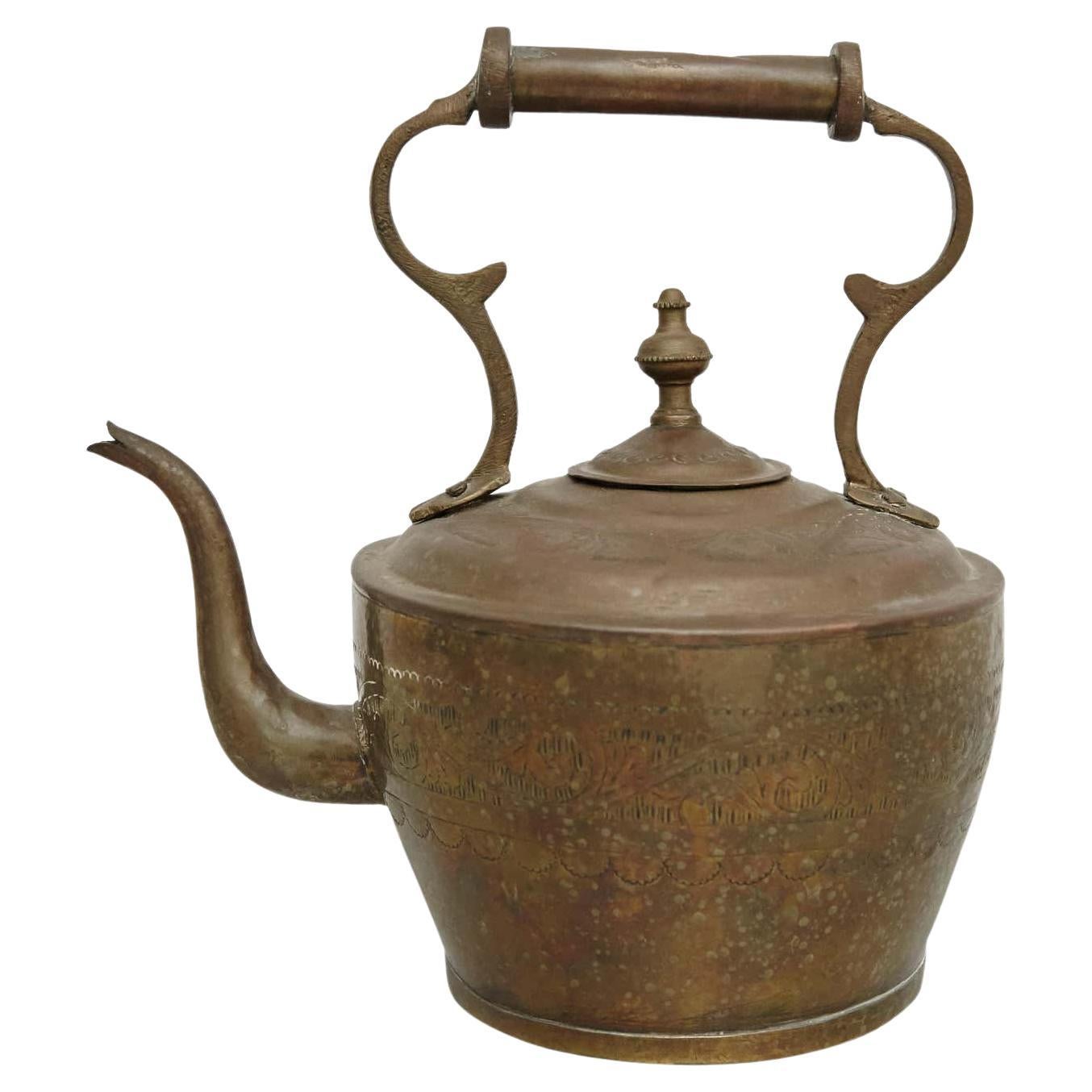 Französische Teekanne aus Messing im Landhausstil des frühen 20. Jahrhunderts