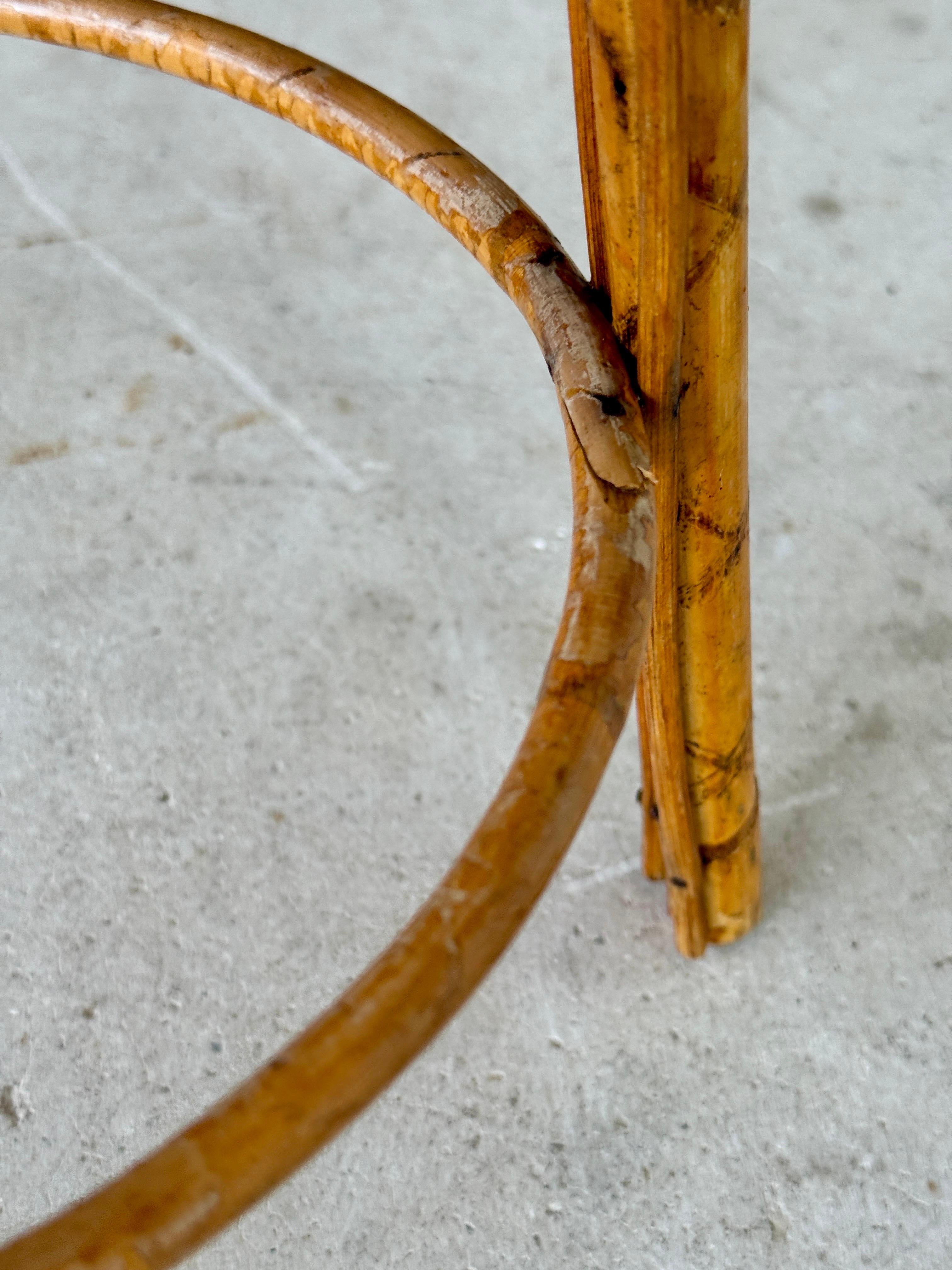 Piantana in rattan intrecciato a mano di inizio XX secolo in vendita 5