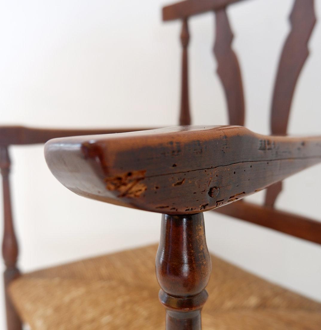 Wood Early 20th Century French Country-Style Armchair For Sale