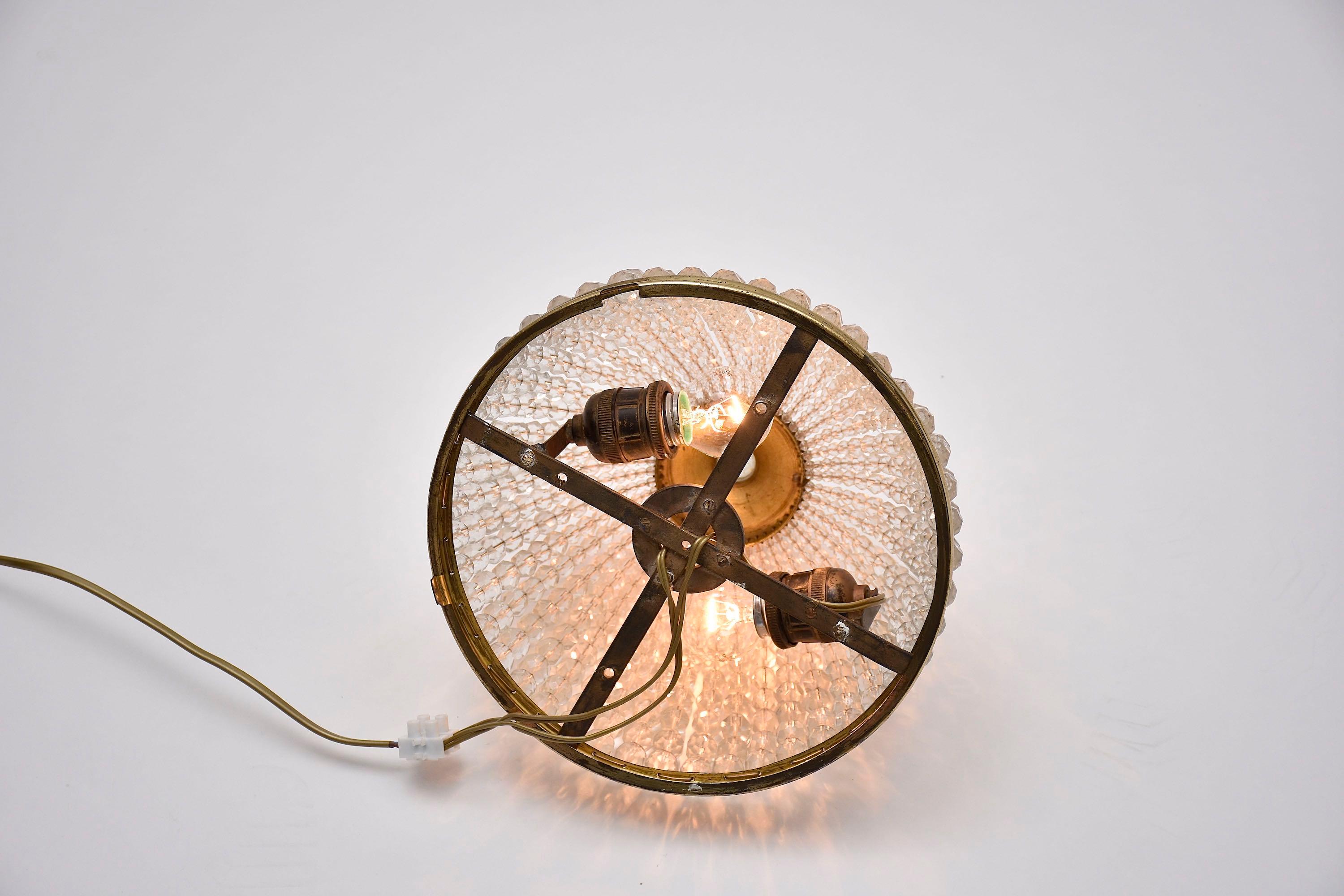 Early 20th century French crystal and gilt brass ceiling fixture Dorado en venta