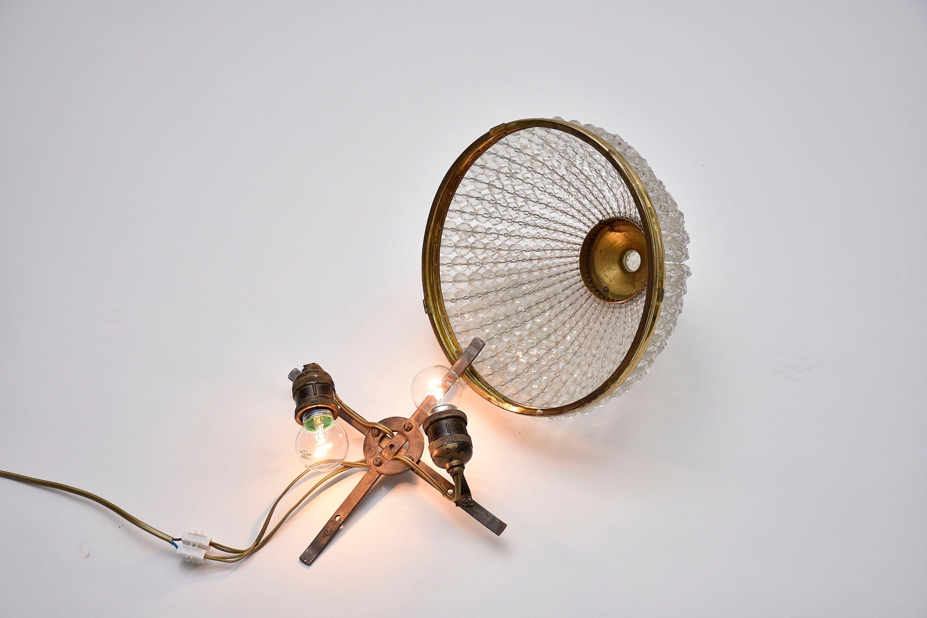 Early 20th century French crystal and gilt brass ceiling fixture en Bueno estado para la venta en SON EN BREUGEL, NL