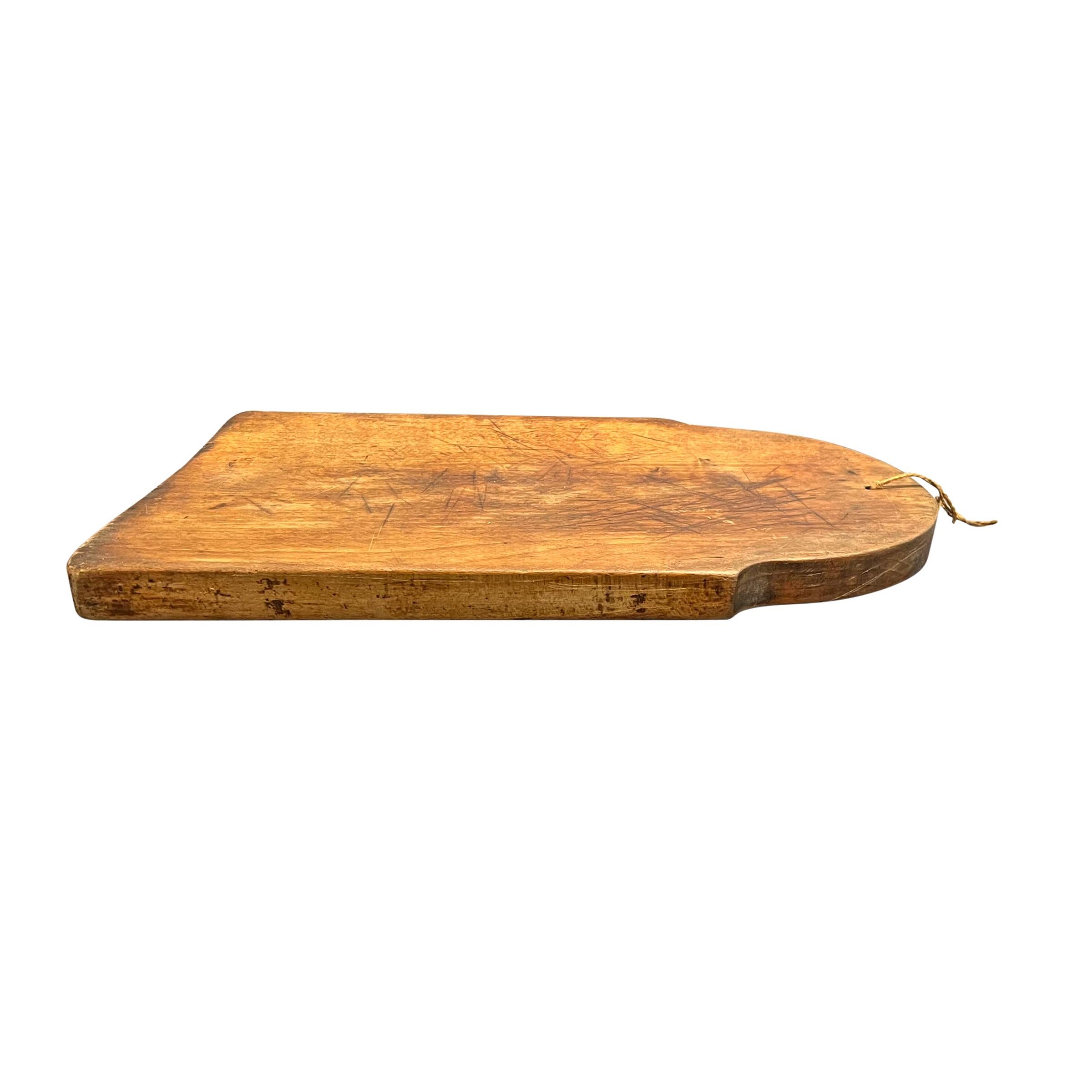 Early 20th Century French Cutting Board In Good Condition For Sale In Chicago, IL