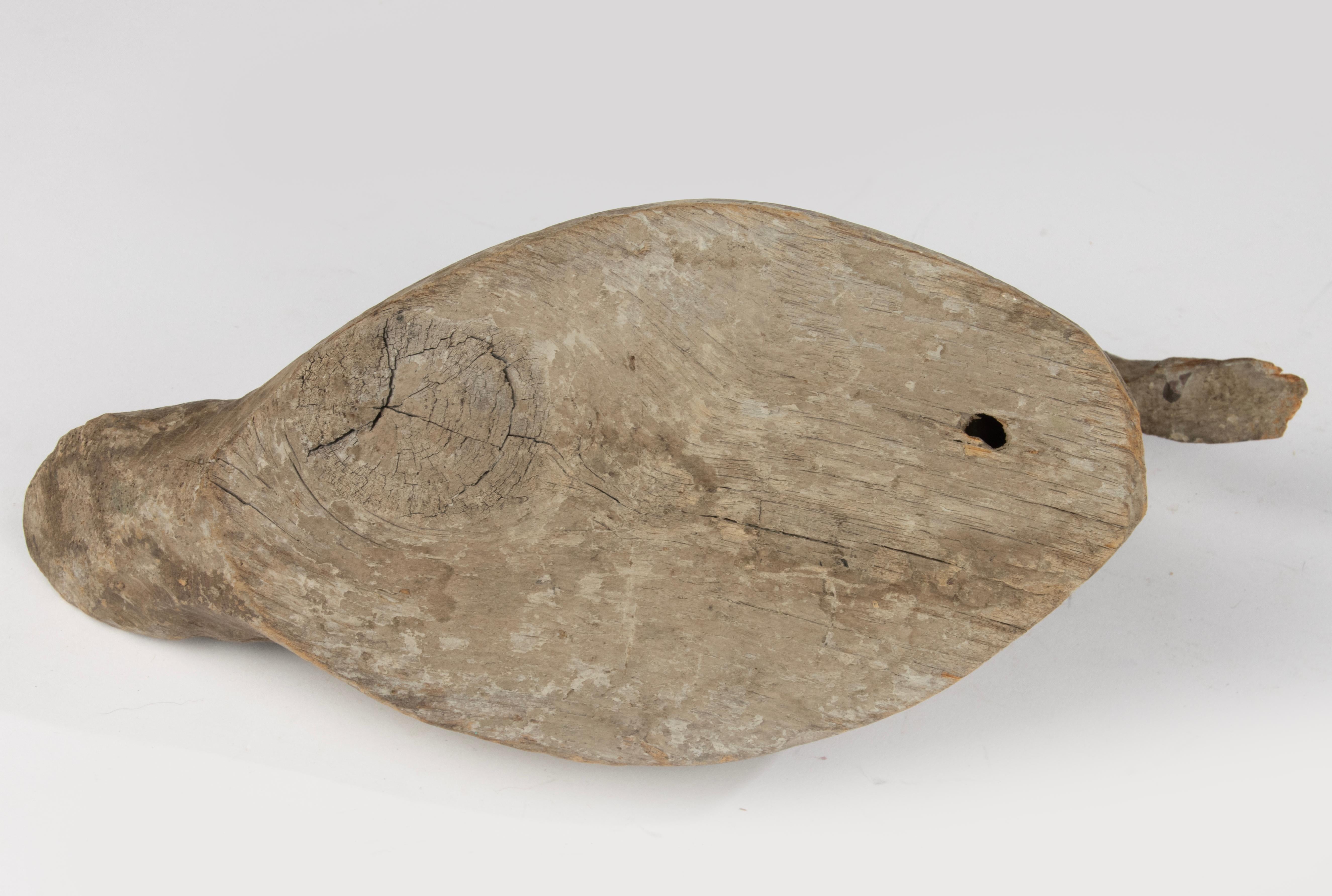 Early 20th Century French Decoy Duck - Hand-Carved Wood - Original Paint Traces For Sale 8
