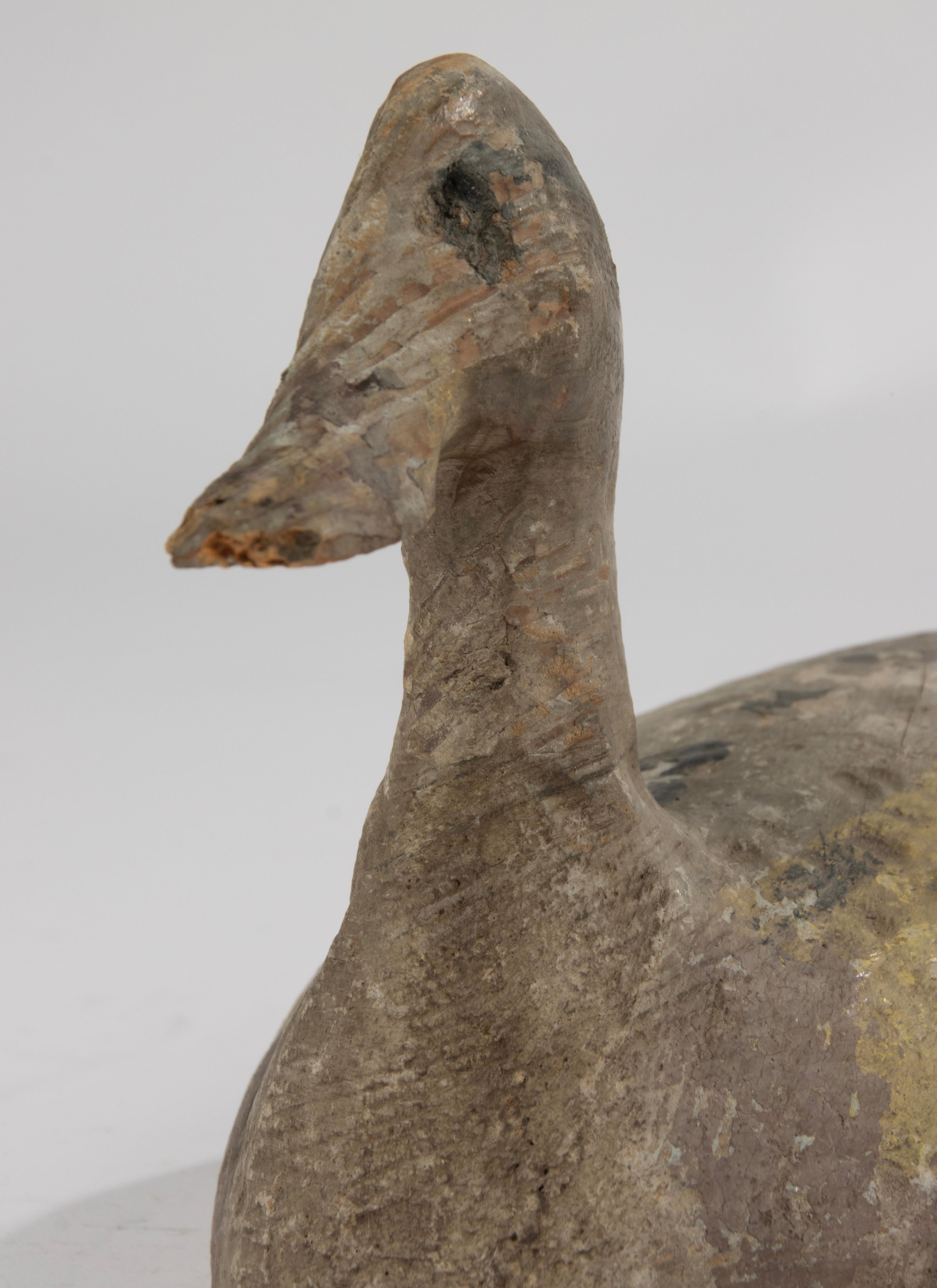 Early 20th Century French Decoy Duck - Hand-Carved Wood - Original Paint Traces In Good Condition For Sale In Casteren, Noord-Brabant