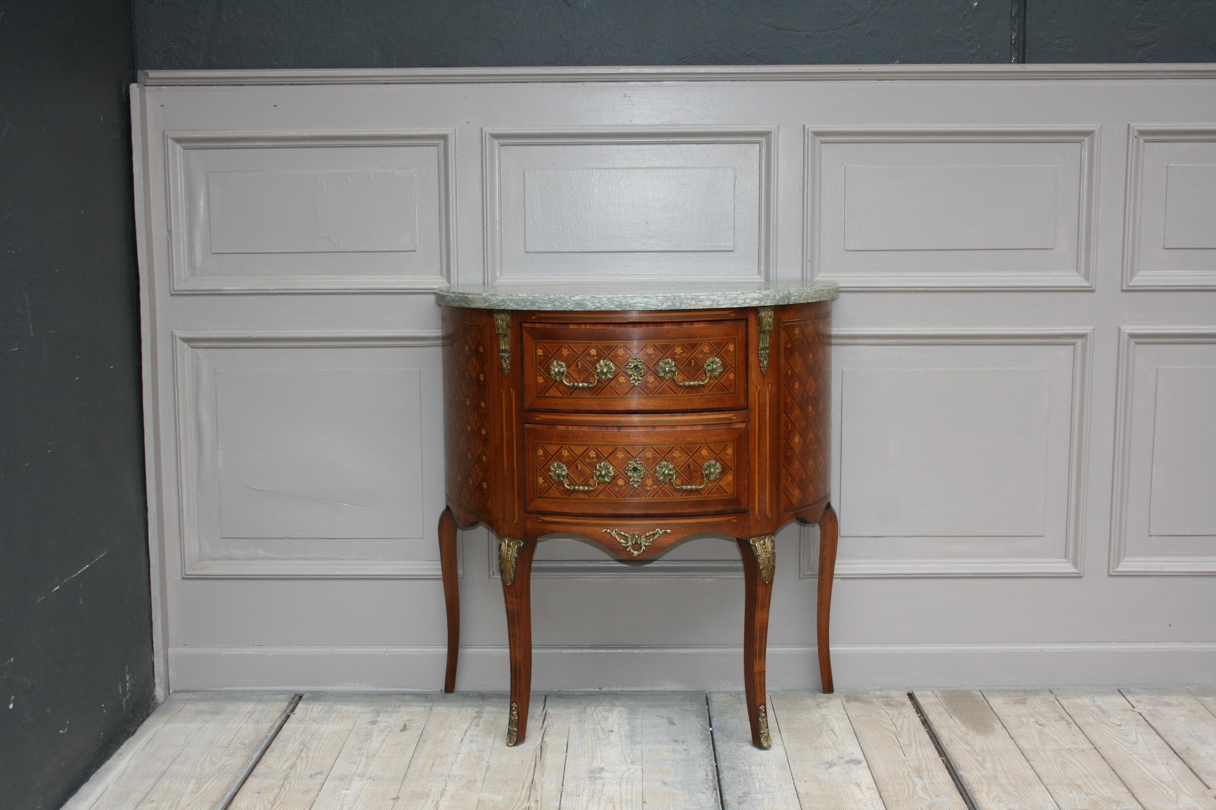 Veneer Early 20th Century French Demilune Chest of Drawers, Louis XV Style