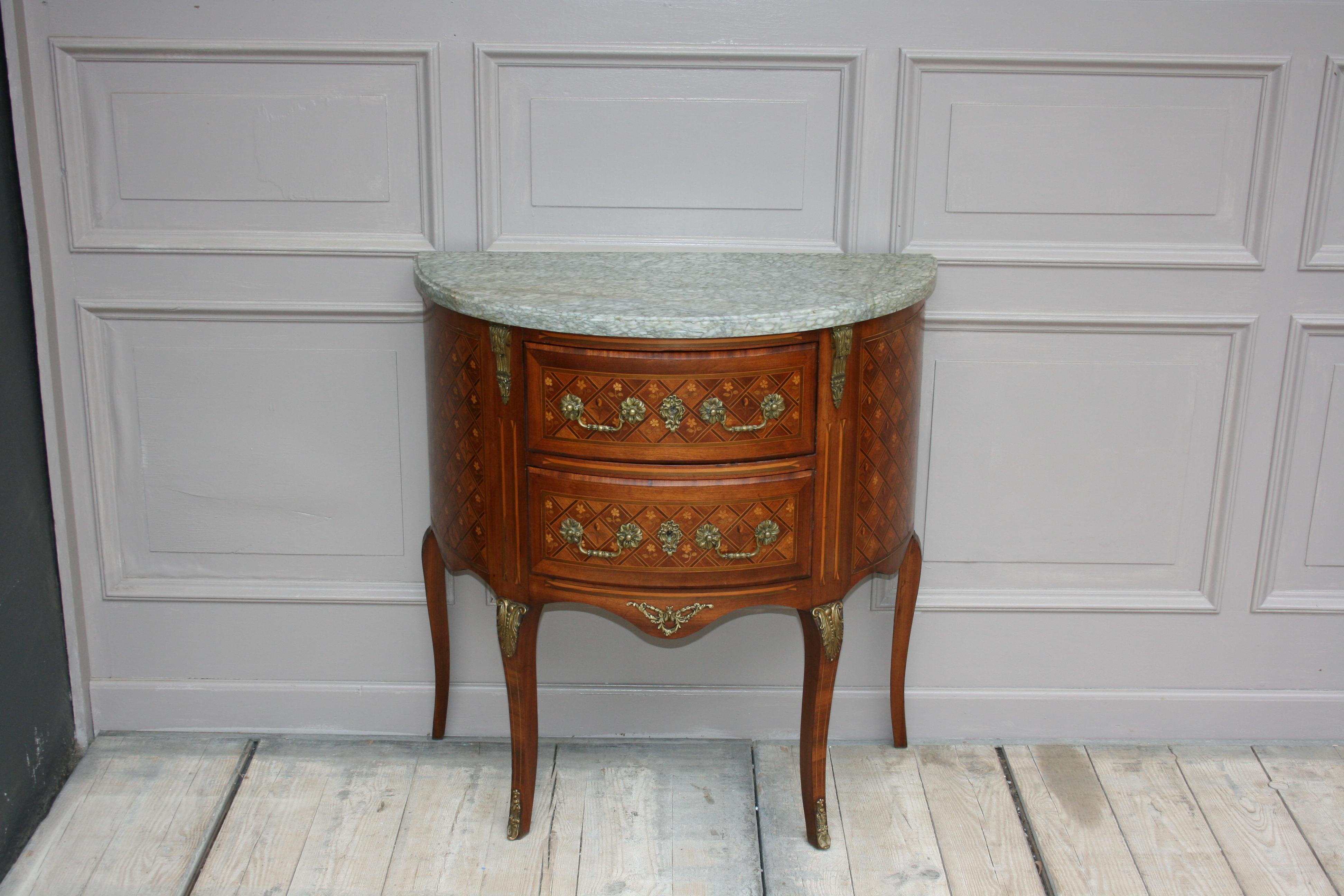 Early 20th Century French Demilune Chest of Drawers, Louis XV Style 1