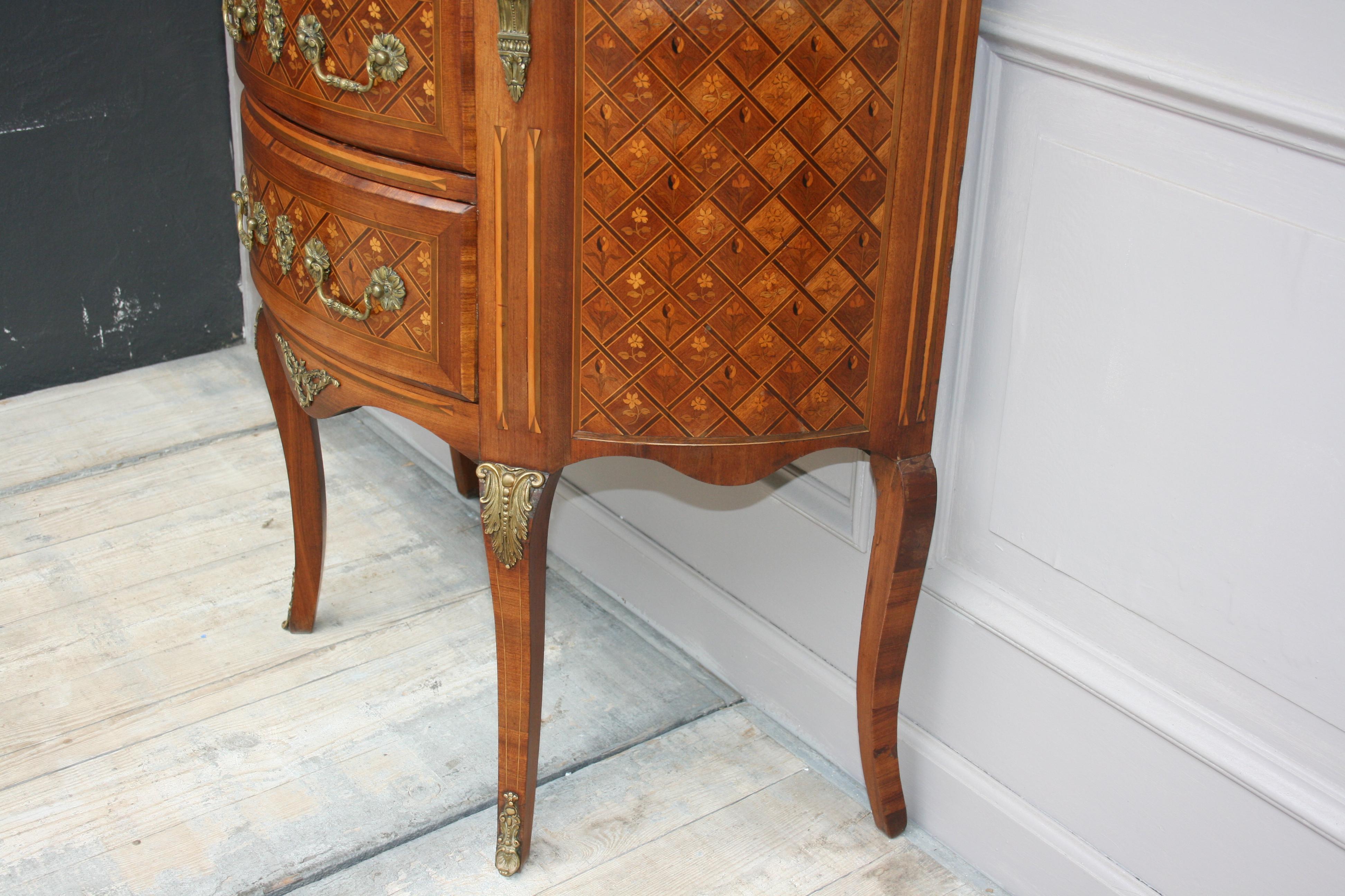 Early 20th Century French Demilune Chest of Drawers, Louis XV Style 4