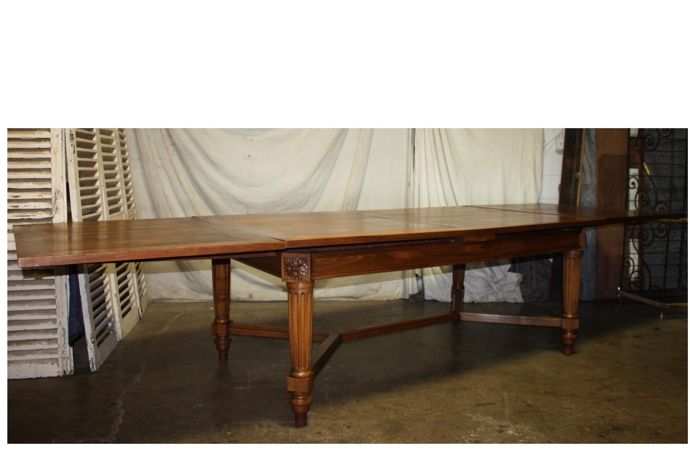 Early 20th Century French Dining Room Table Signed 5