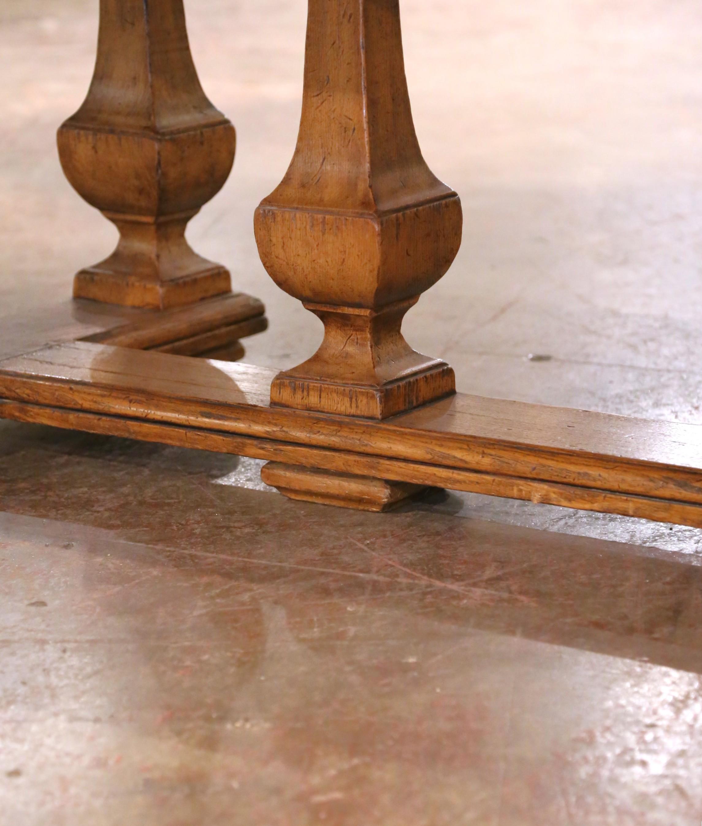 Early 20th Century French Dining Table with Parquetry Top and Two Leaves For Sale 7