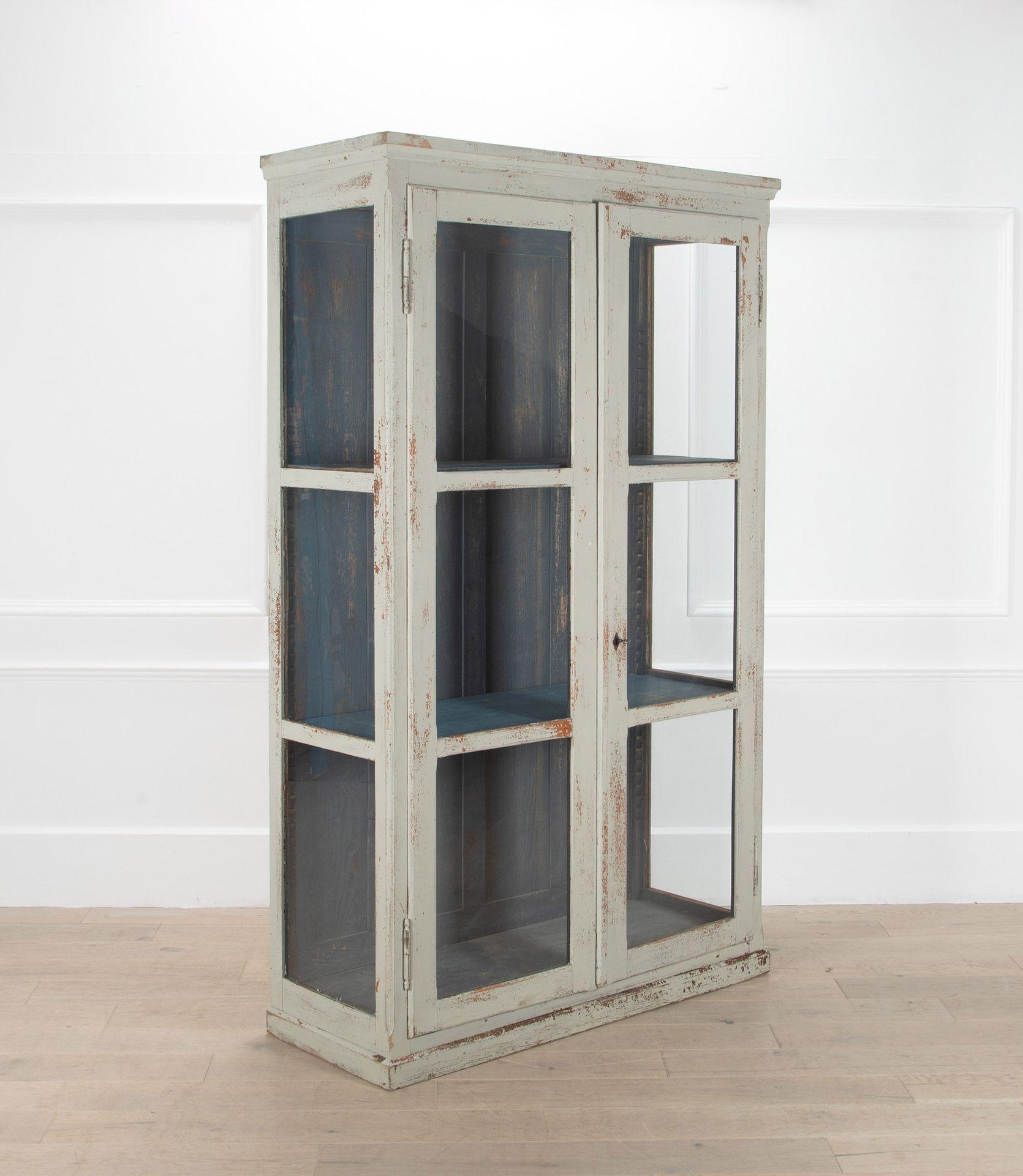 Français Armoire de présentation française du début du 20e siècle en vente