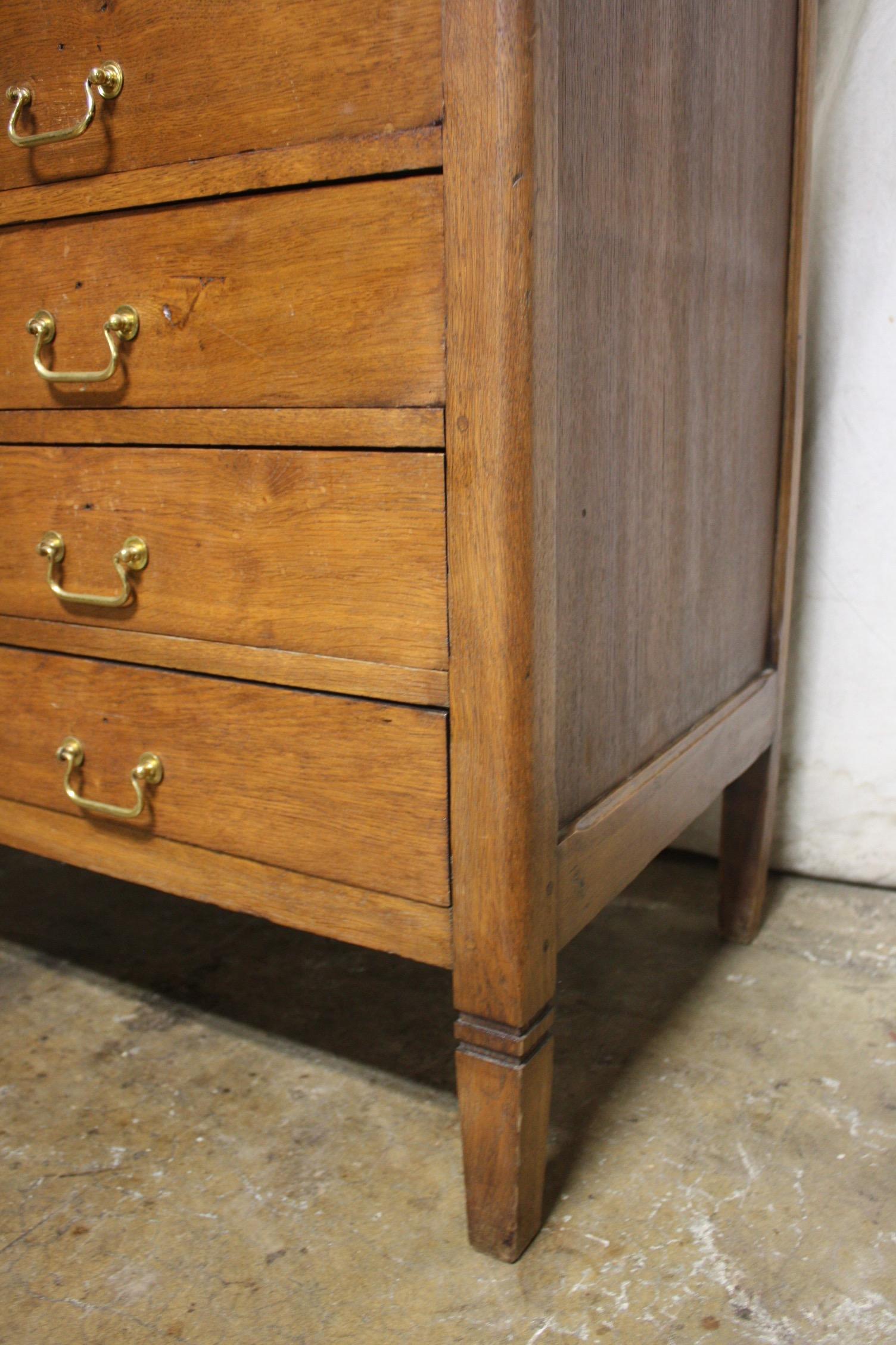 Early 20th Century French Dresser 1