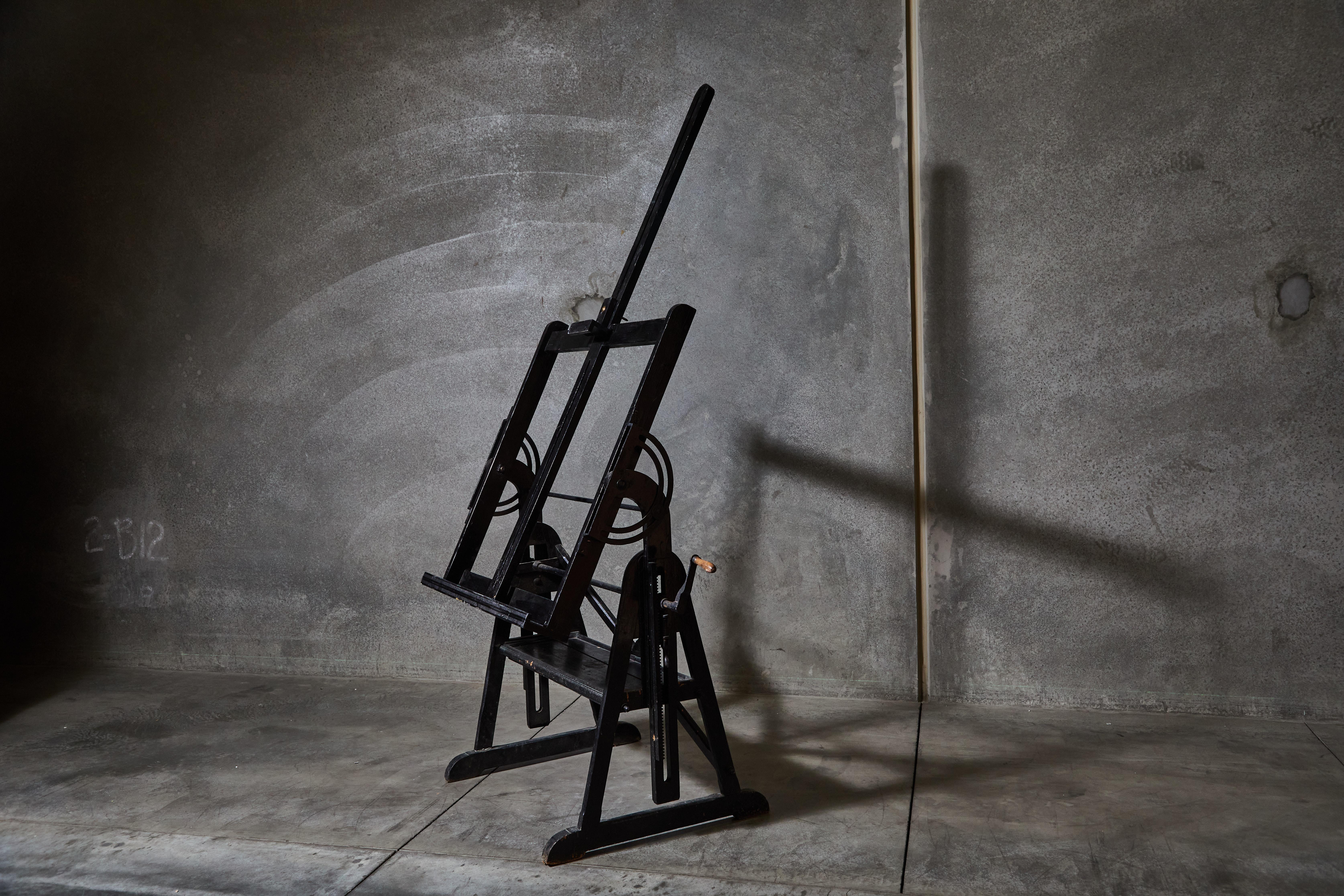 Early 20th Century French Easel 2