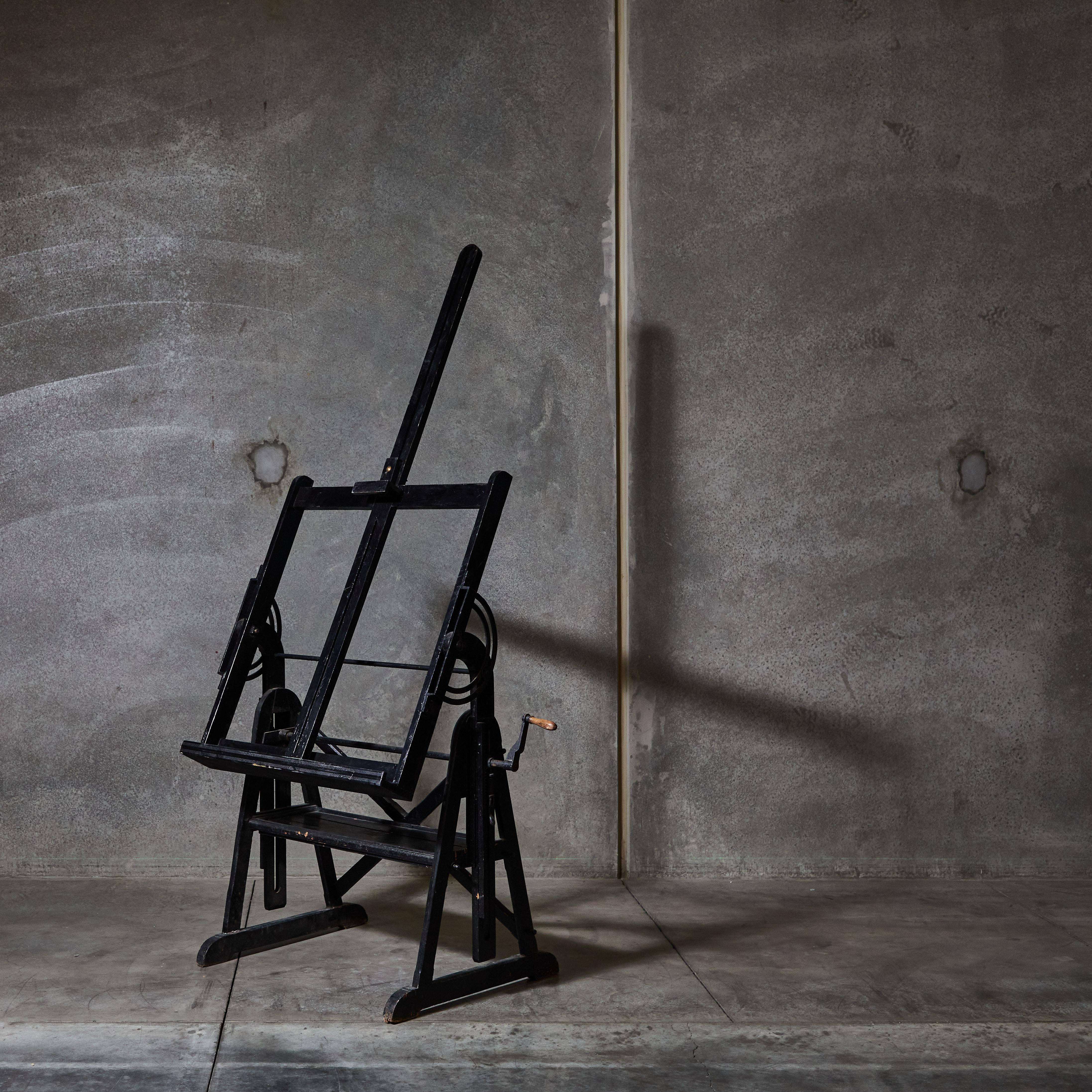 Early 20th Century French Easel 3