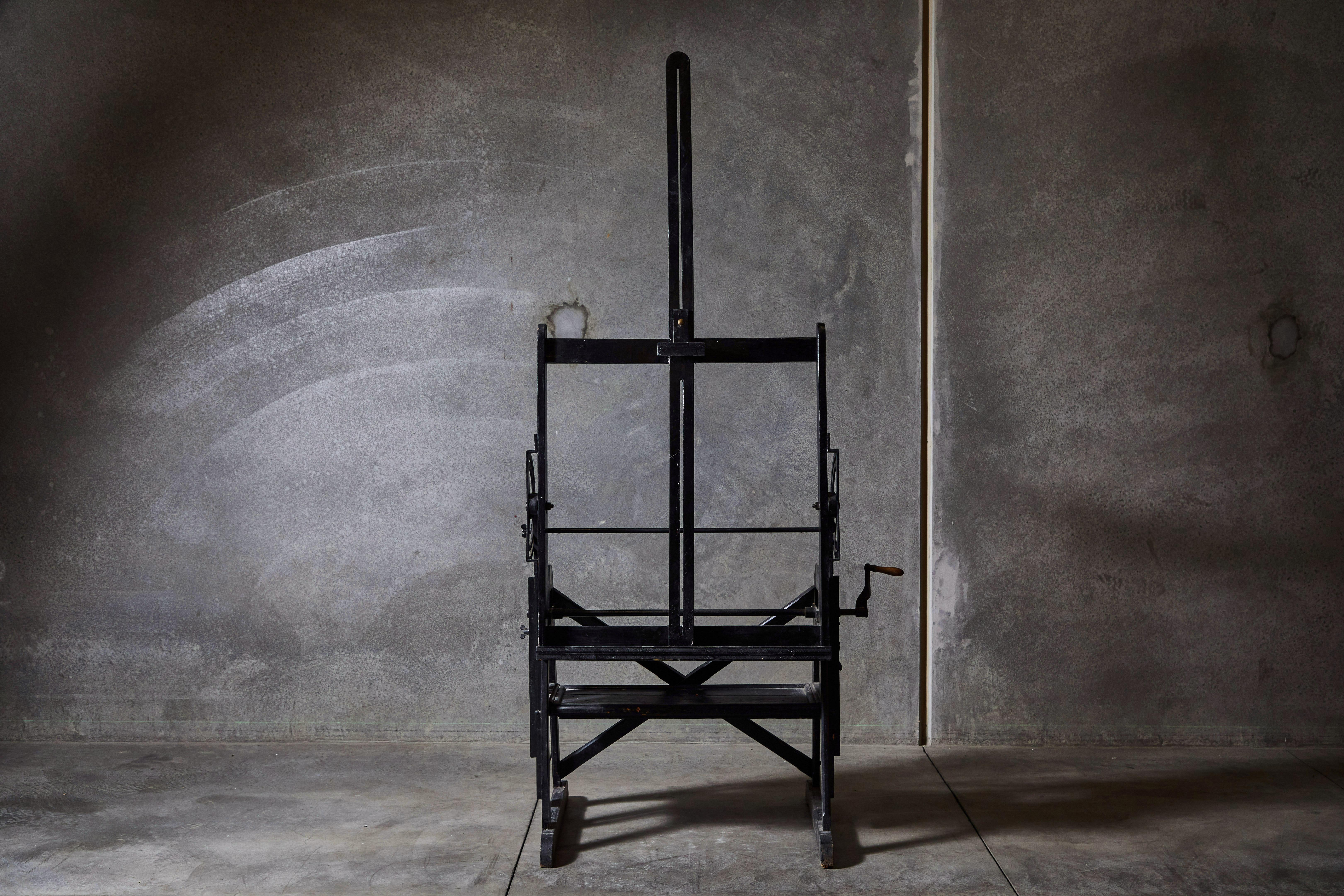 Early 20th Century French Easel 5