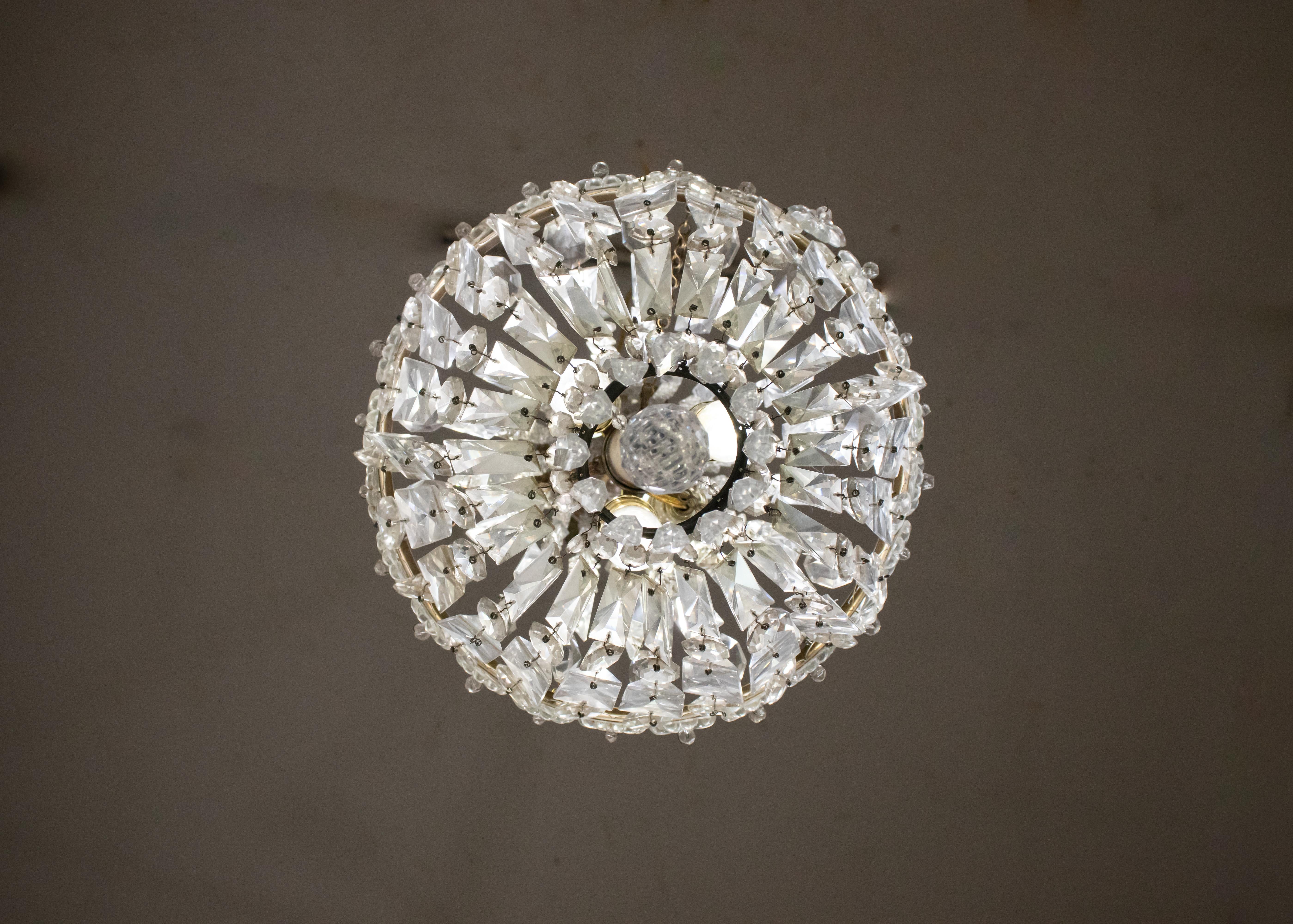 Early 20th Century French Empire Style Crystal Chandelier For Sale 10