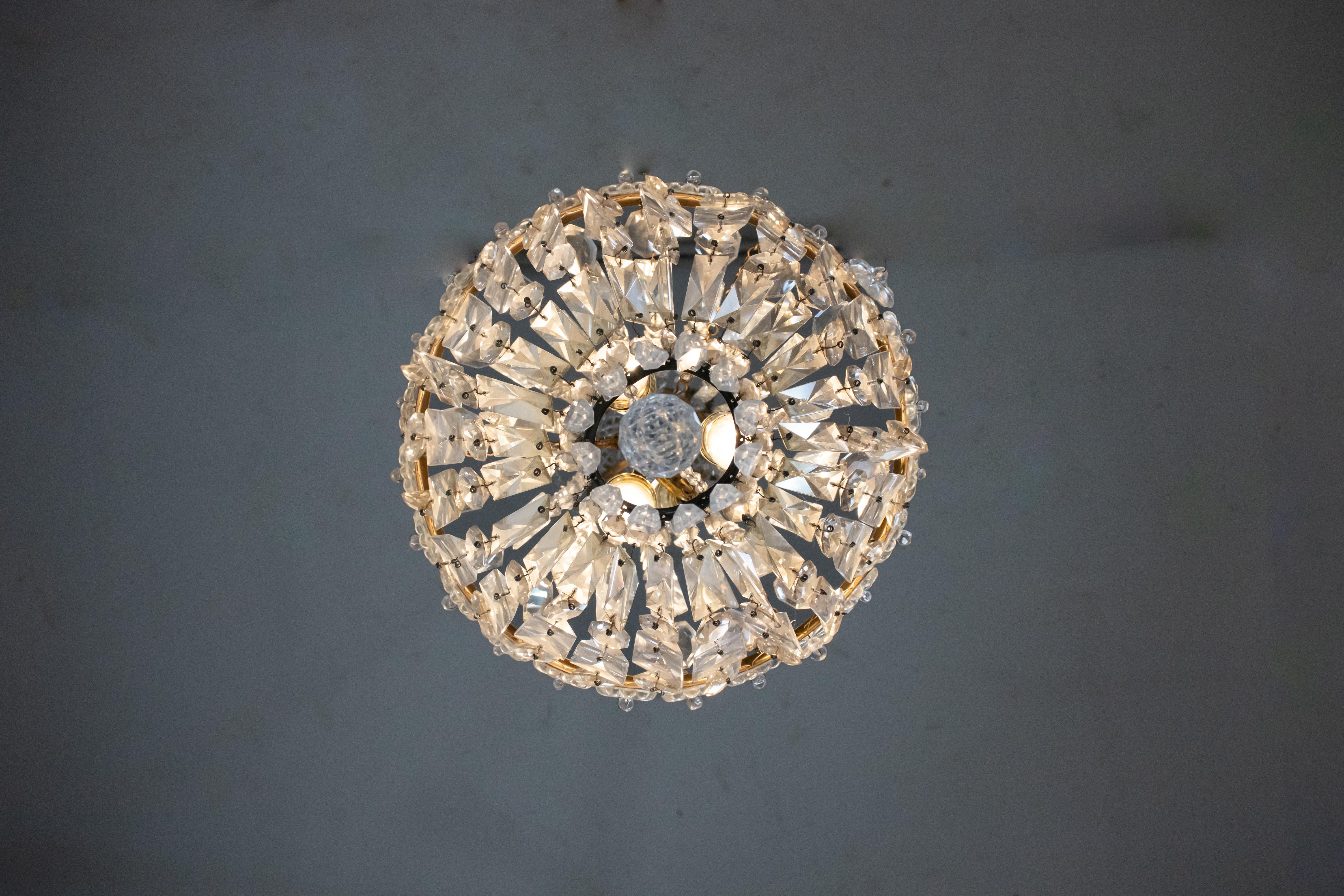 Early 20th Century French Empire Style Crystal Chandelier For Sale 11