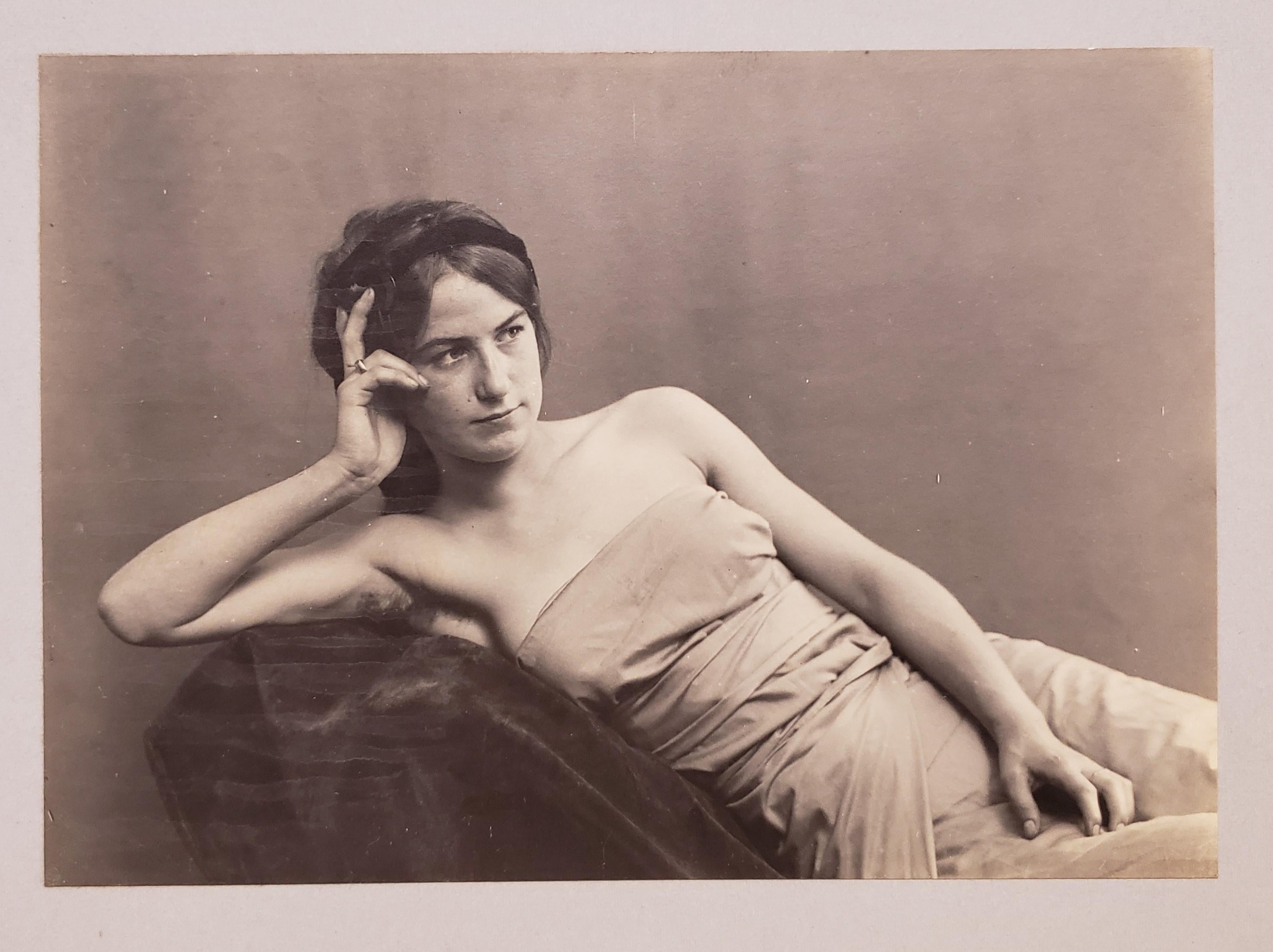 Early 20th Century French Erotica Nude Art Photographs For Sale 5