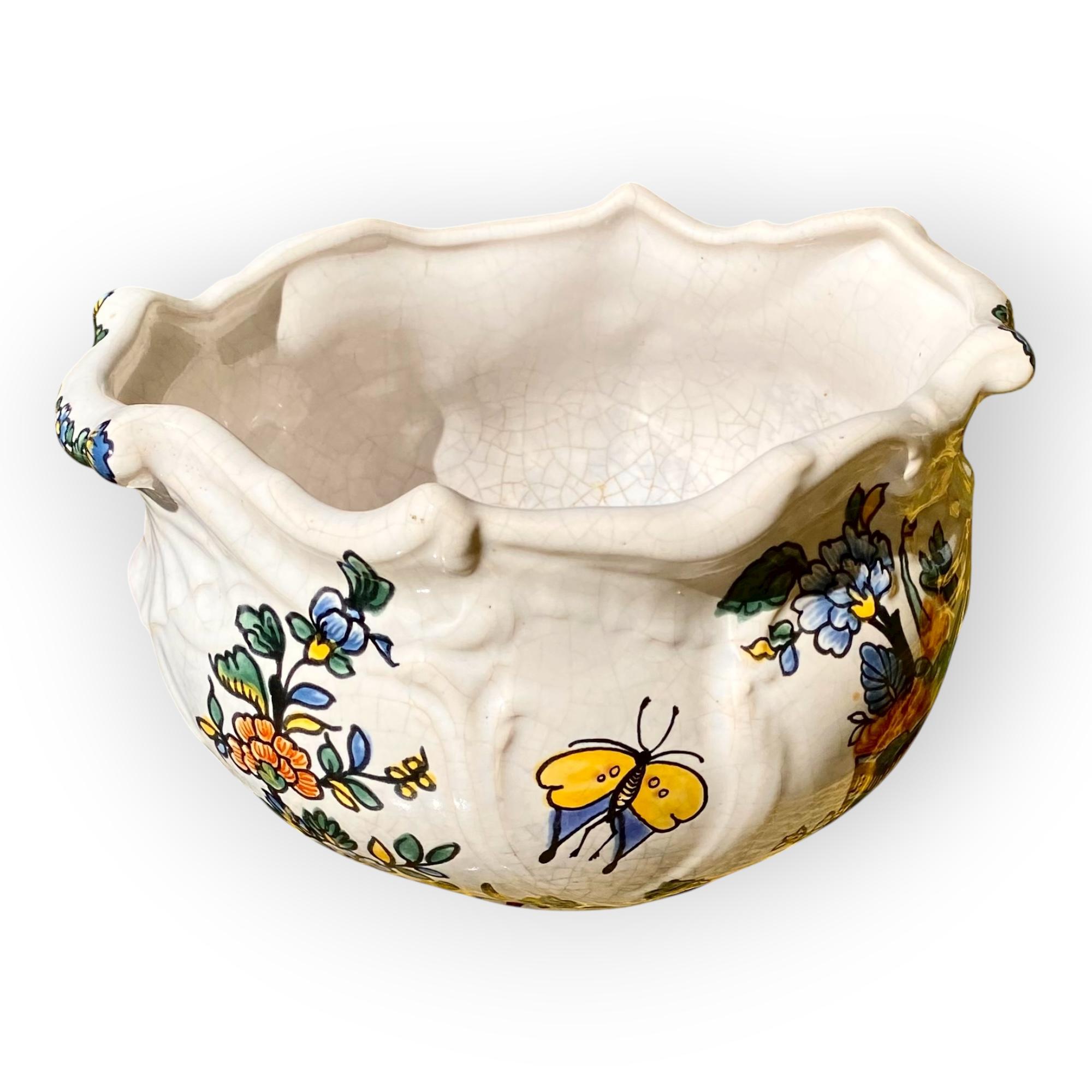 Cache pot en faïence française du début du 20ème siècle Bon état - En vente à New Orleans, LA