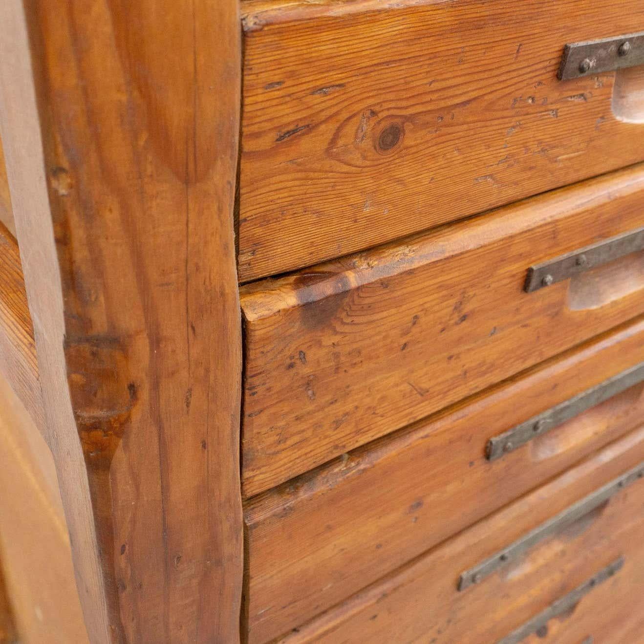 Anfang des 20. Jahrhunderts Wood Large French File Cabinet im Angebot 7