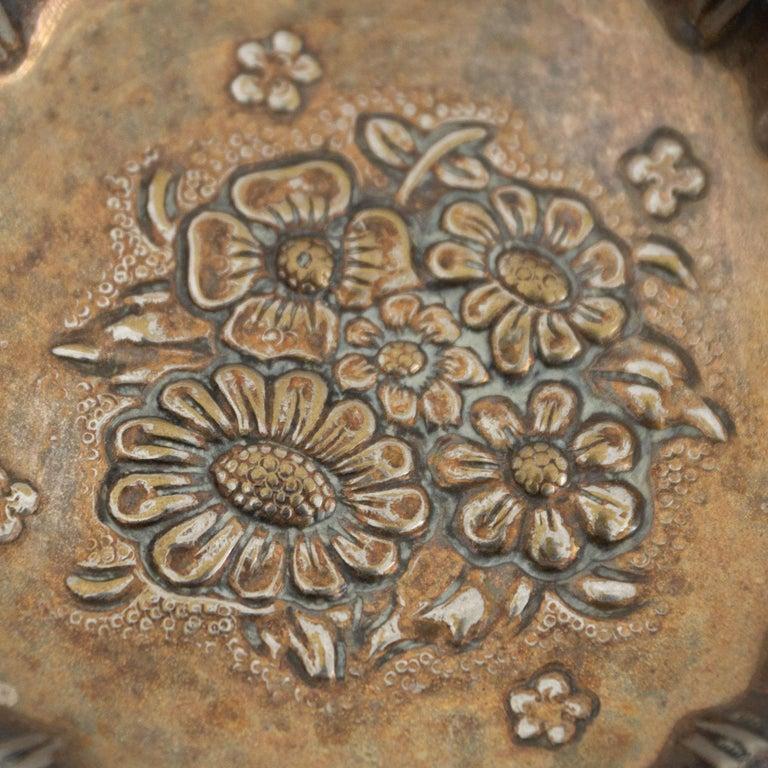 Early 20th Century French Floral Metal Ashtray For Sale 2