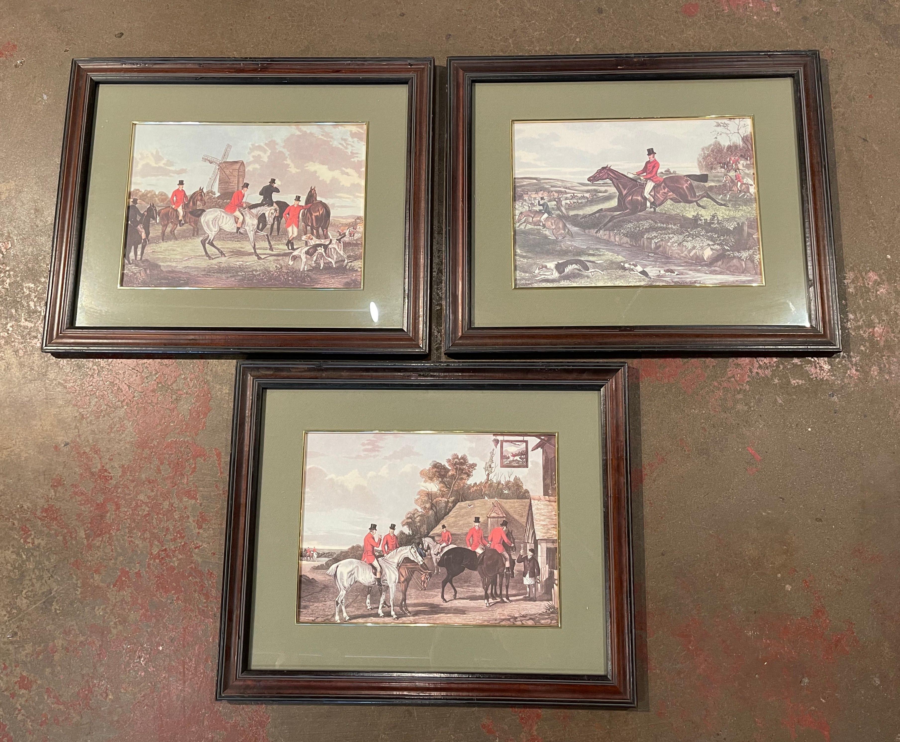 Early 20th Century French Framed Watercolor Hunt Scene Prints, Set of Three In Excellent Condition For Sale In Dallas, TX