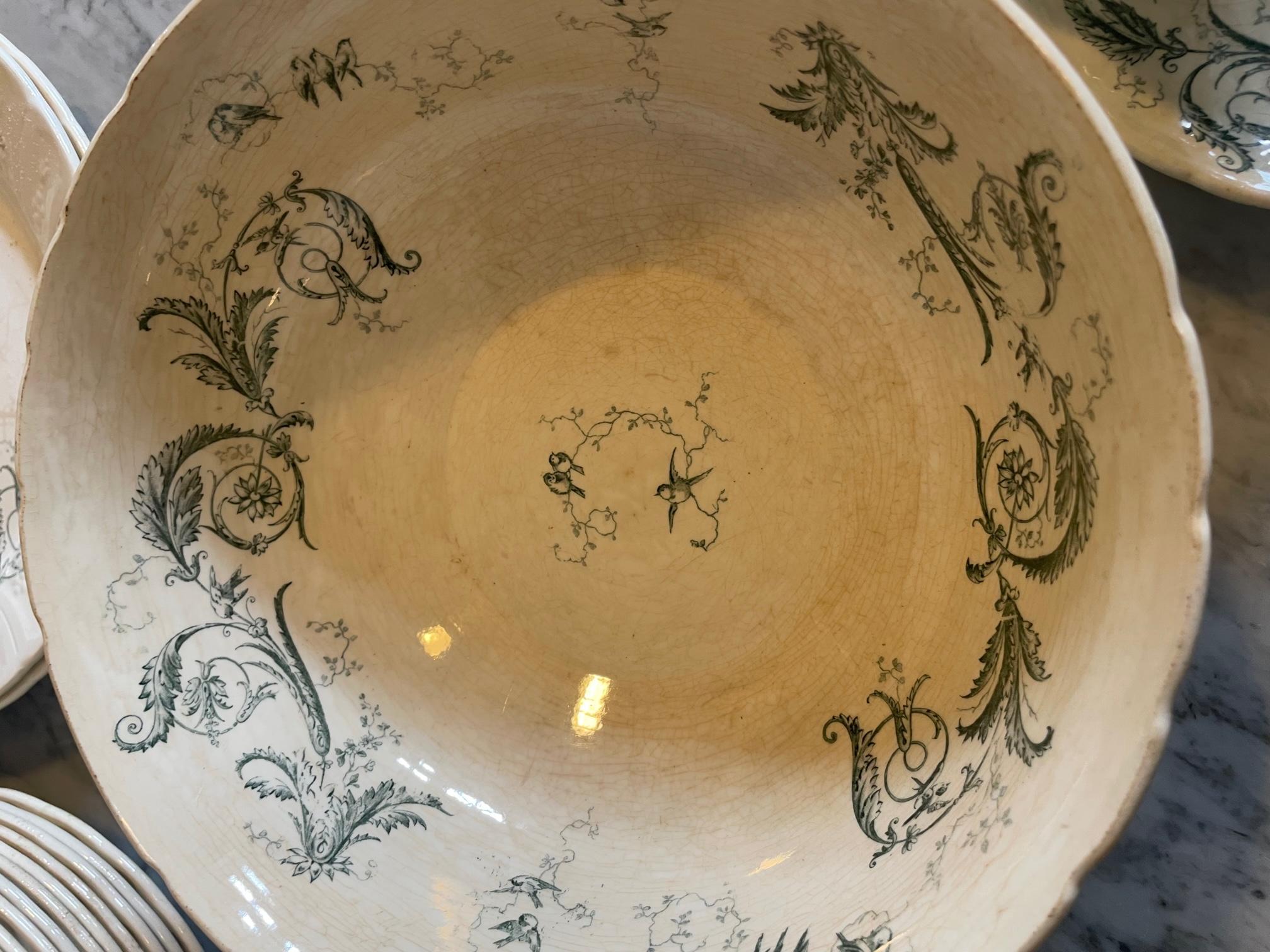 Französisches Gien-Porzellan-Tischservice des frühen 20. Jahrhunderts, 1900er Jahre 5