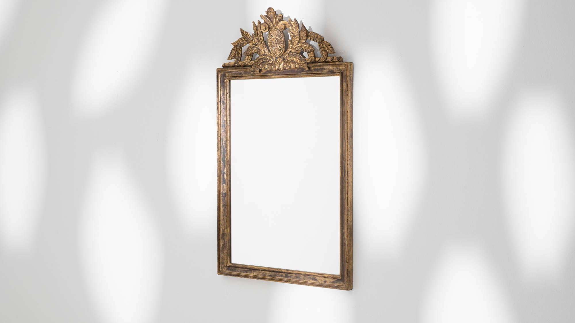 Early 20th Century French Gilded Wood Mirror 5