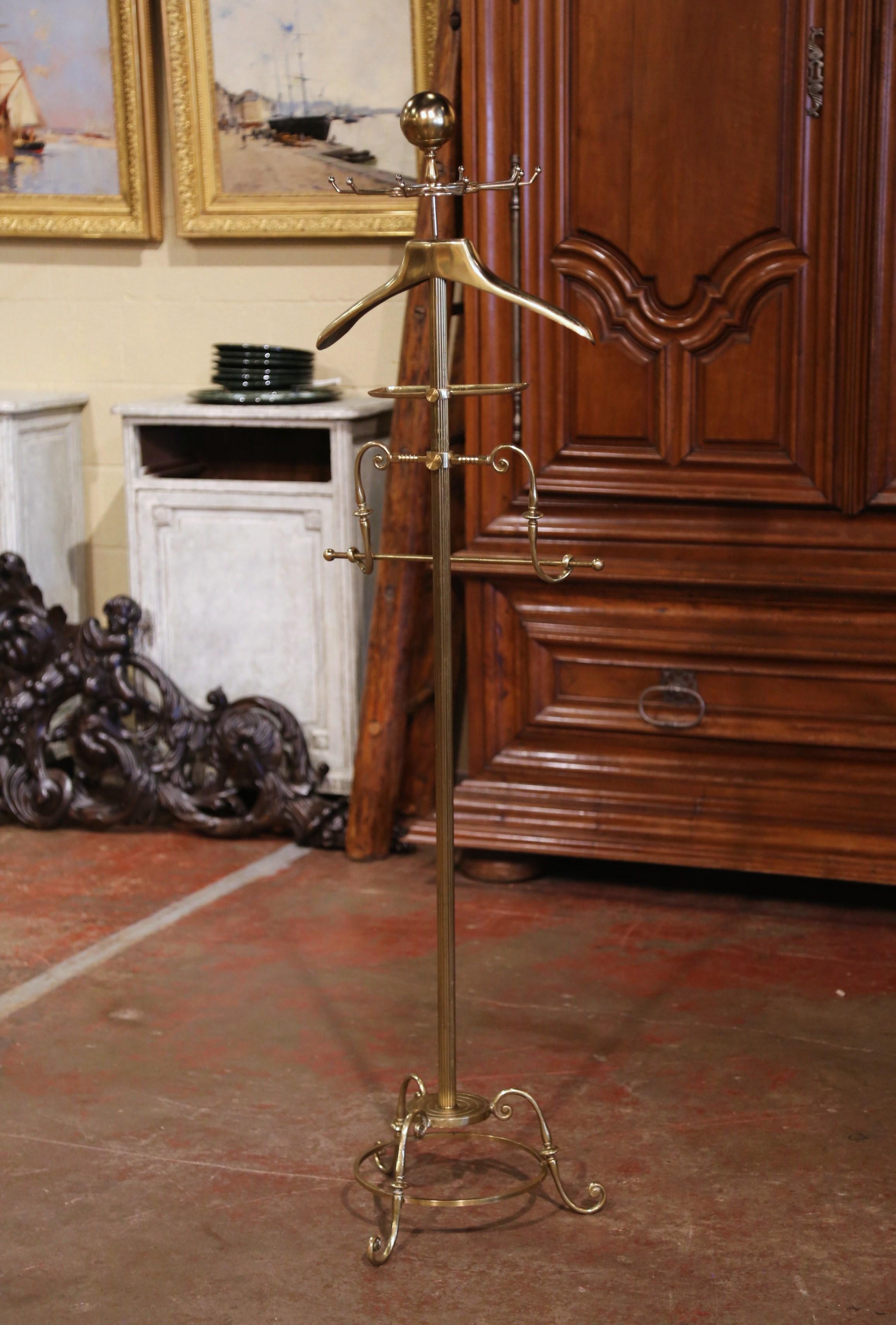 Early 20th Century French Gilt Brass Jacket Hanger Bathroom Coat Stand For Sale 4