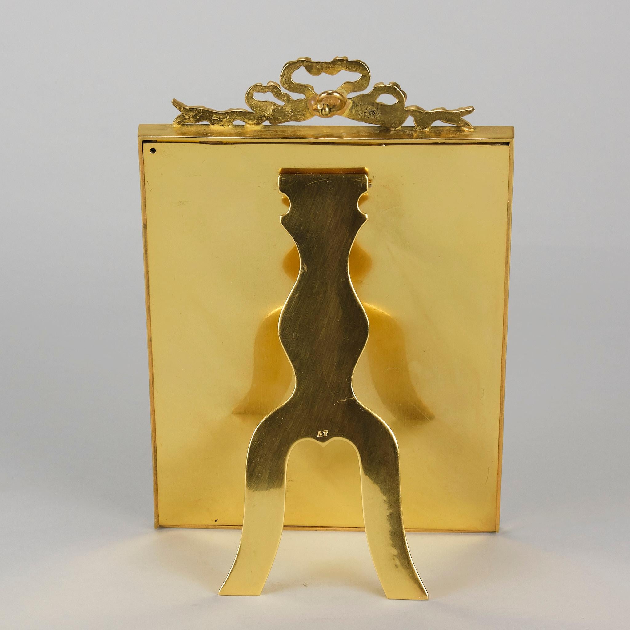 Französischer Rahmen aus vergoldeter Bronze des frühen 20. Jahrhunderts im Louis-XVI.-Stil im Zustand „Hervorragend“ im Angebot in London, GB