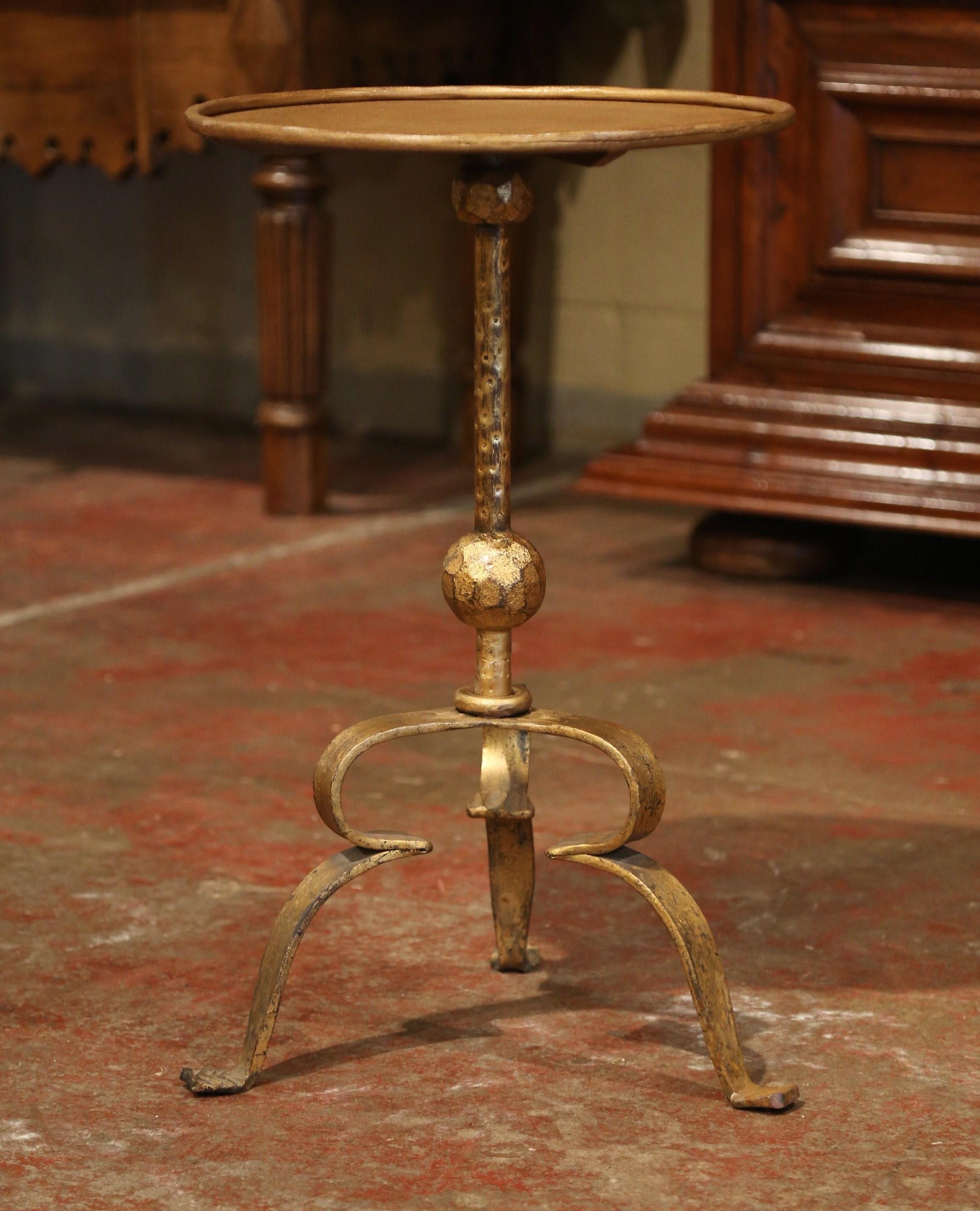 Early 20th Century French Gilt Painted Iron Pedestal Martini Side Table 1
