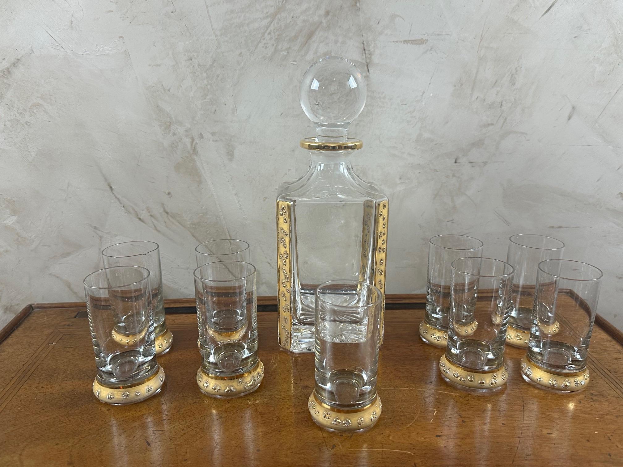 Juego de licor de vidrio y oro francés de principios del siglo XX, 1900 en Bueno estado para la venta en LEGNY, FR
