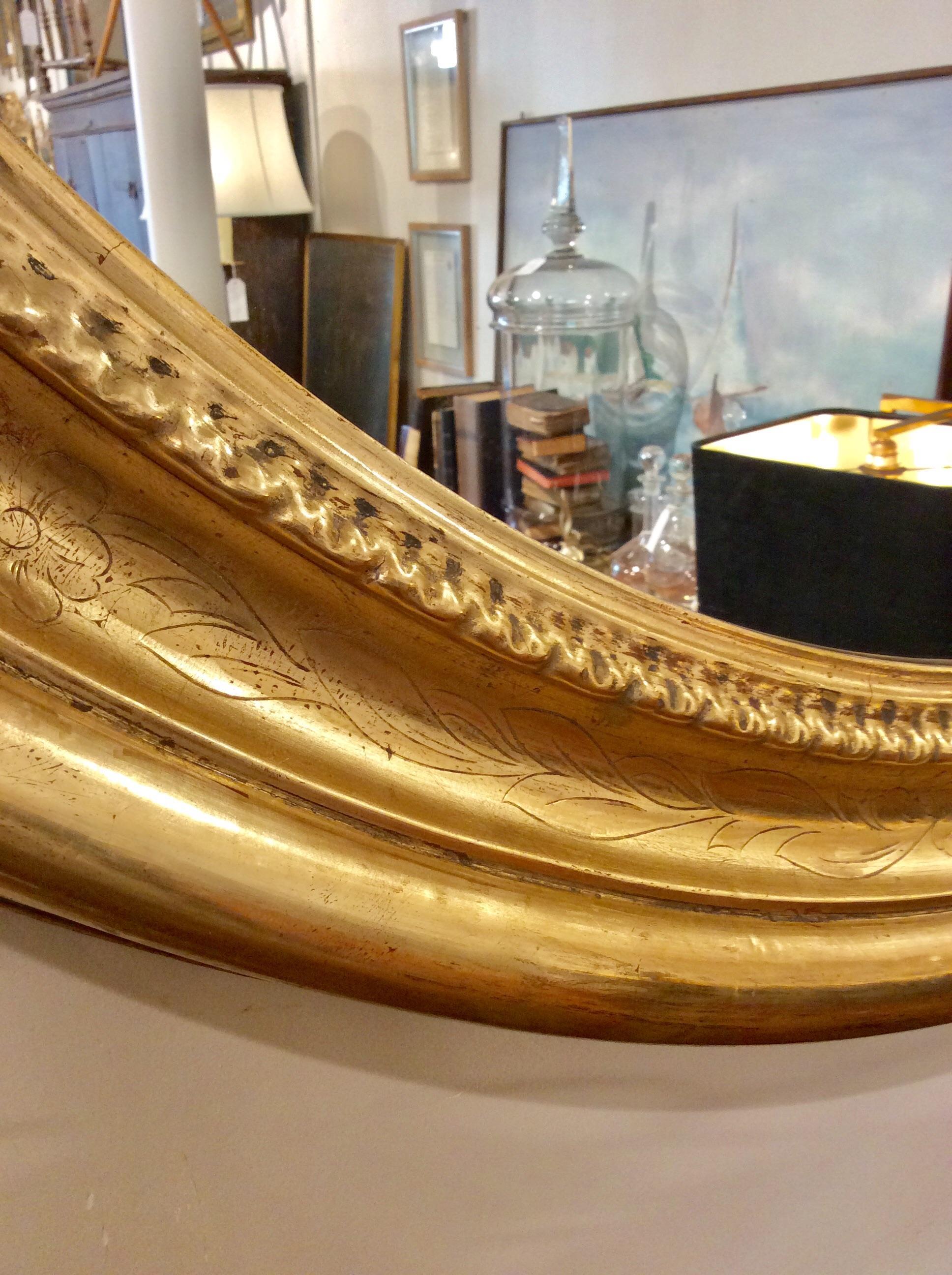 Wood Early 20th Century French Gold Gilt Round Mirror