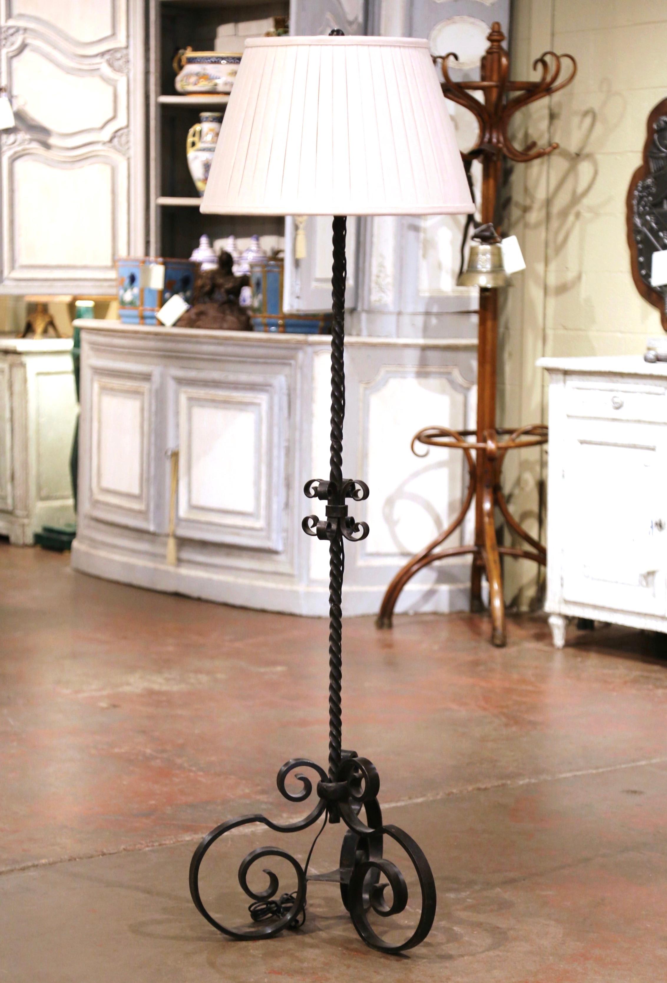 Patinated Early 20th Century French Gothic Black Wrought Iron Floor Lamp