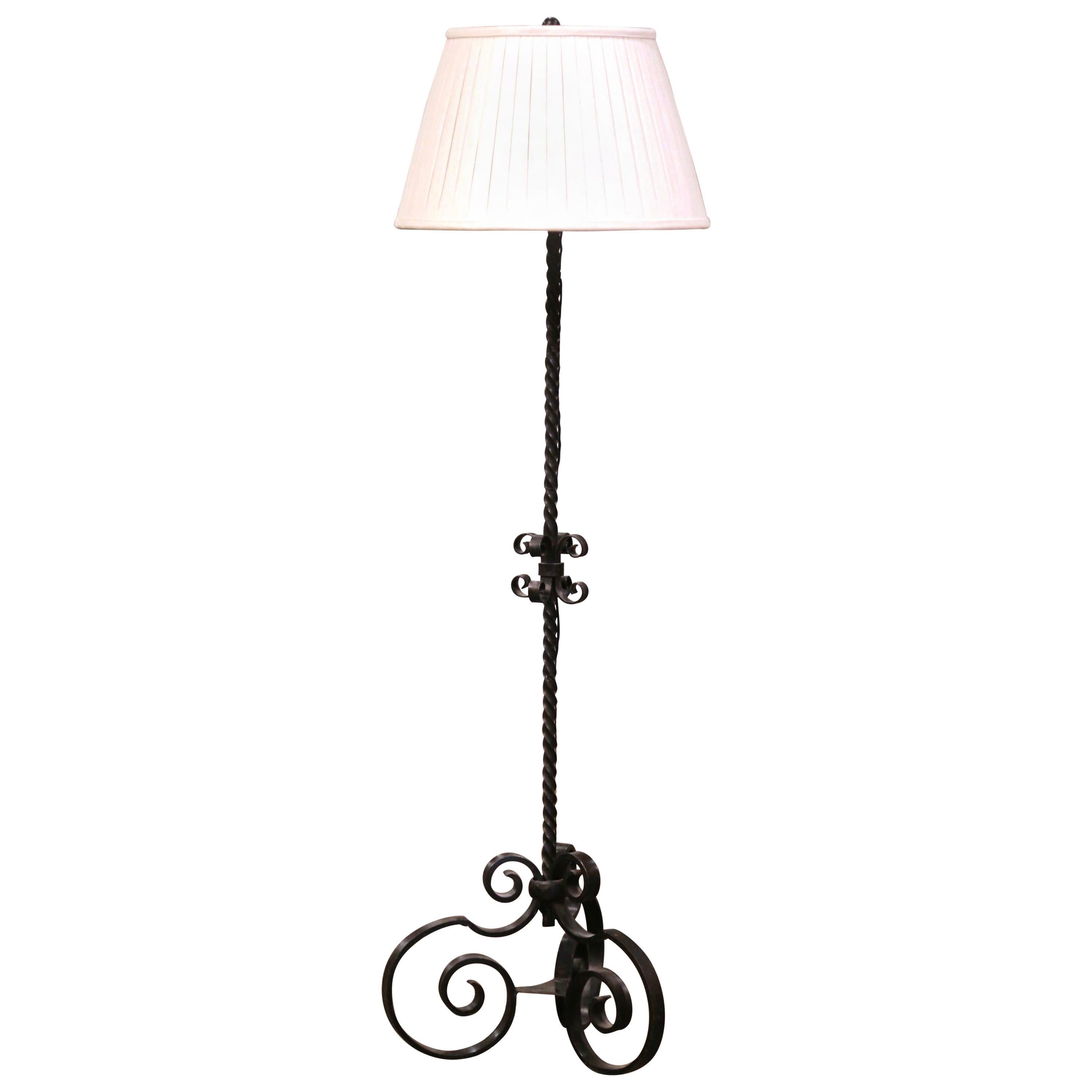 Early 20th Century French Gothic Black Wrought Iron Floor Lamp